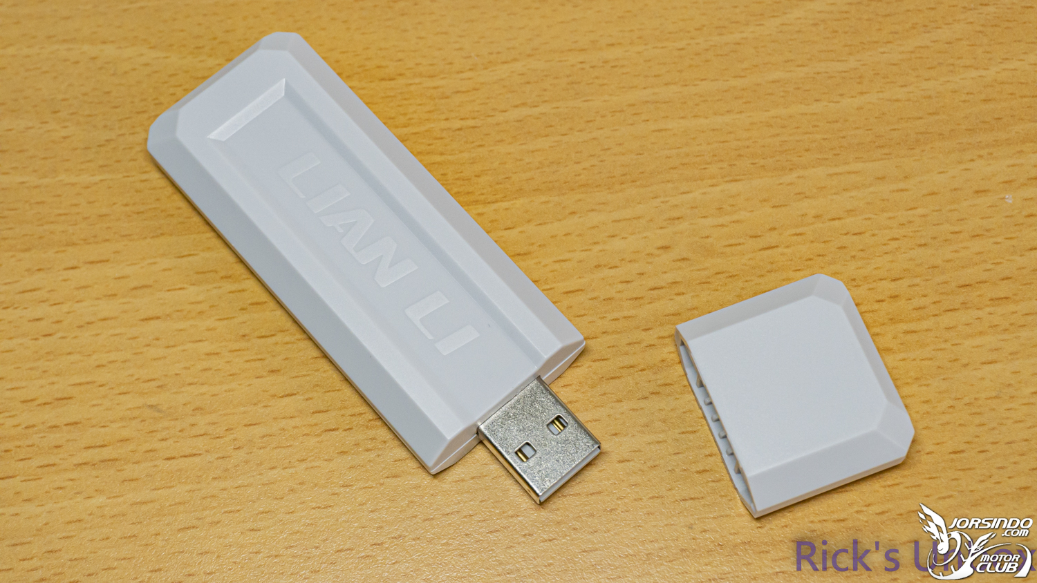 【開箱】LIAN LI UNI FAN TL WIRELESS 120 &amp; TL WIRELESS LCD 120 REVERSE WHITE4190|小老婆汽機車資訊網