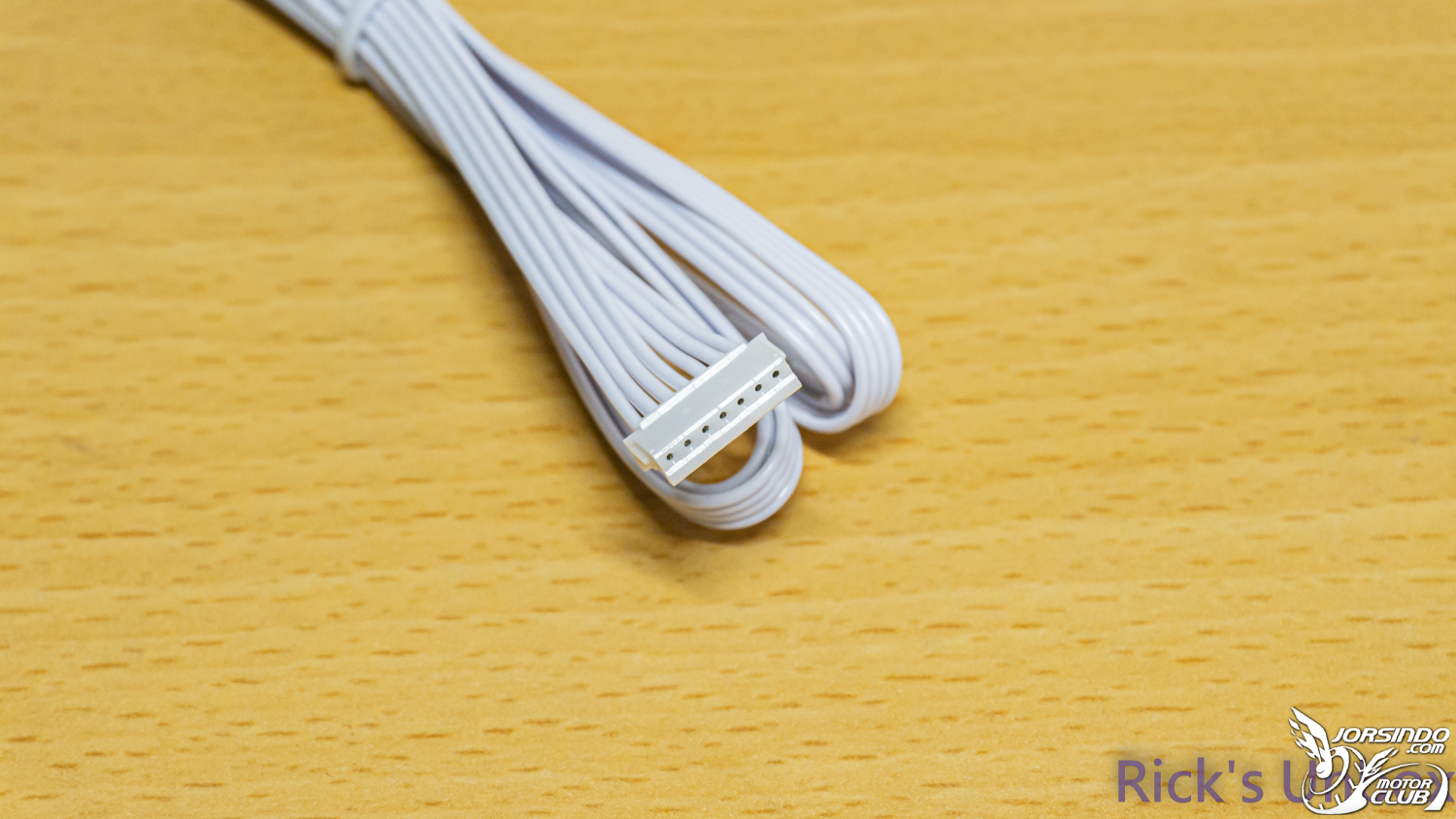 【開箱】LIAN LI UNI FAN TL WIRELESS 120 &amp; TL WIRELESS LCD 120 REVERSE WHITE4972|小老婆汽機車資訊網