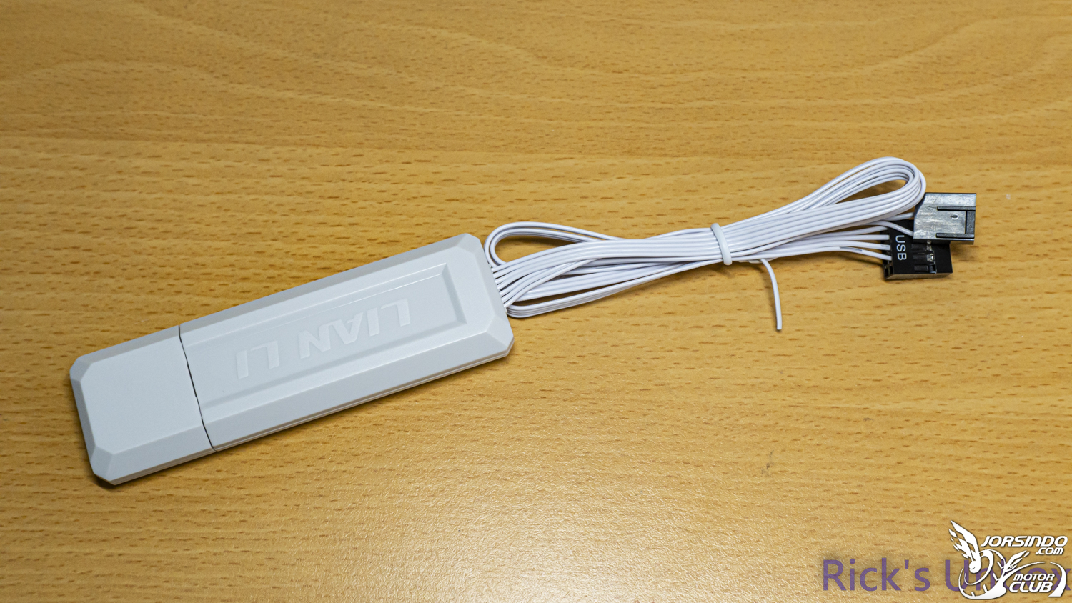【開箱】LIAN LI UNI FAN TL WIRELESS 120 &amp; TL WIRELESS LCD 120 REVERSE WHITE3145|小老婆汽機車資訊網