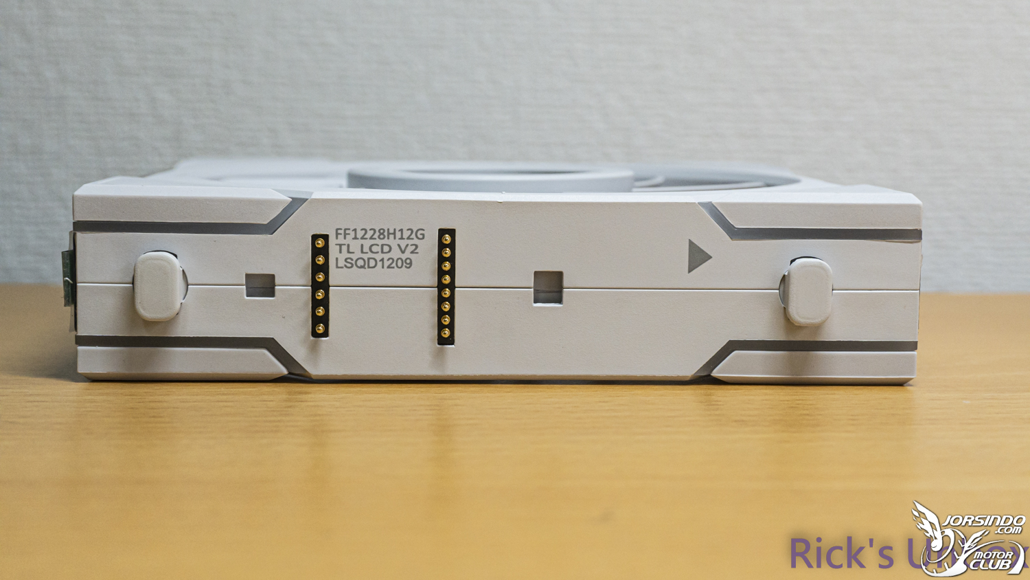 【開箱】LIAN LI UNI FAN TL WIRELESS 120 &amp; TL WIRELESS LCD 120 REVERSE WHITE7445|小老婆汽機車資訊網