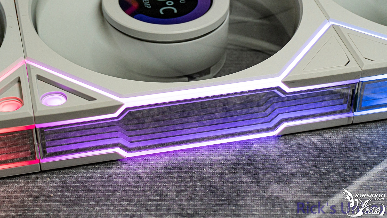 【開箱】LIAN LI UNI FAN TL WIRELESS 120 &amp; TL WIRELESS LCD 120 REVERSE WHITE3452|小老婆汽機車資訊網