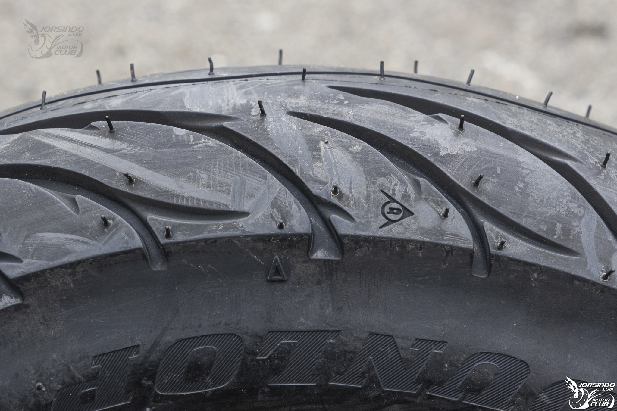 [實測] 專為台灣環境打造 Dunlop RUNSCOOT D316 通勤胎5550|小老婆汽機車資訊網