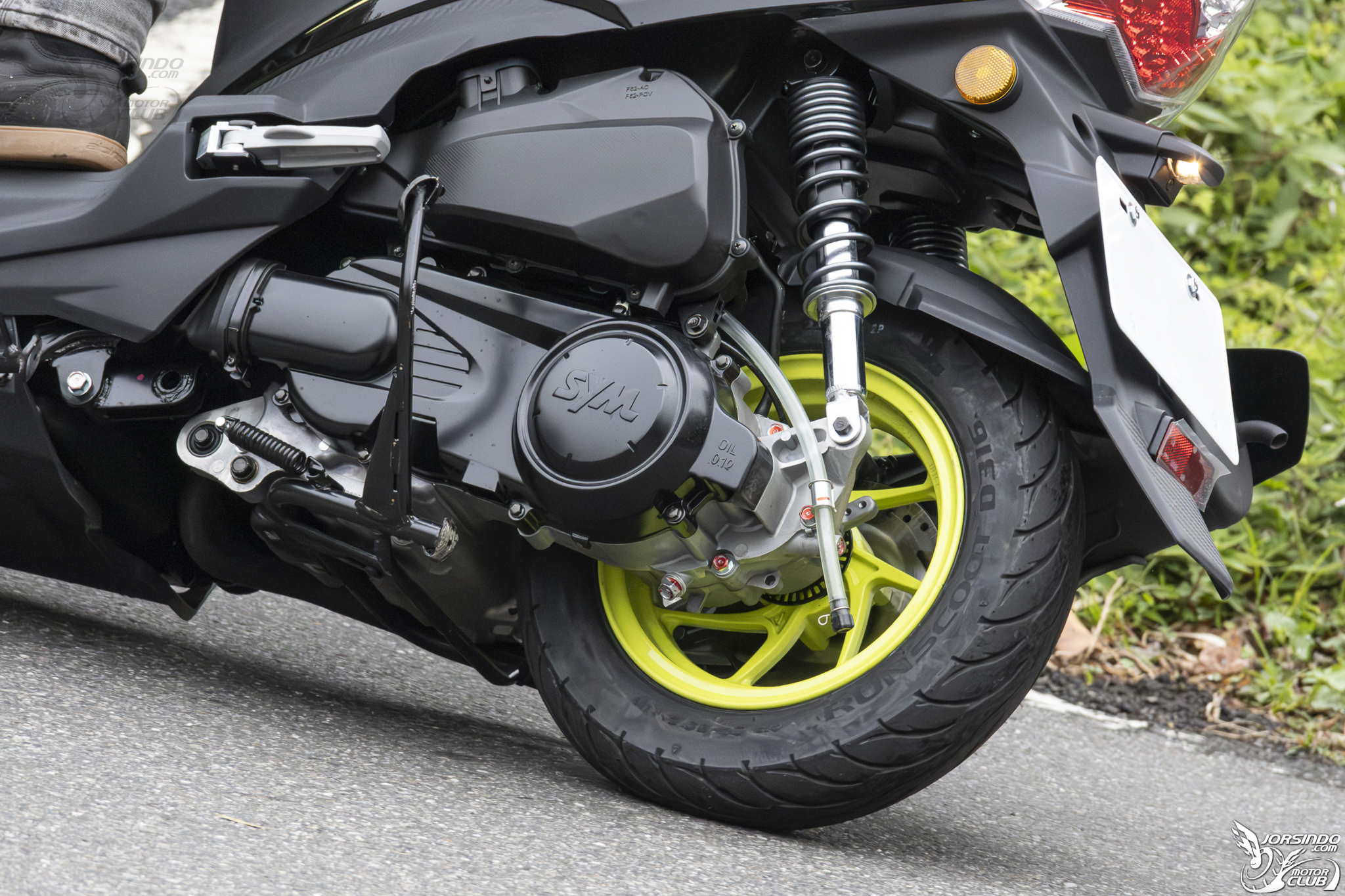 [實測] 專為台灣環境打造 Dunlop RUNSCOOT D316 通勤胎4833|小老婆汽機車資訊網