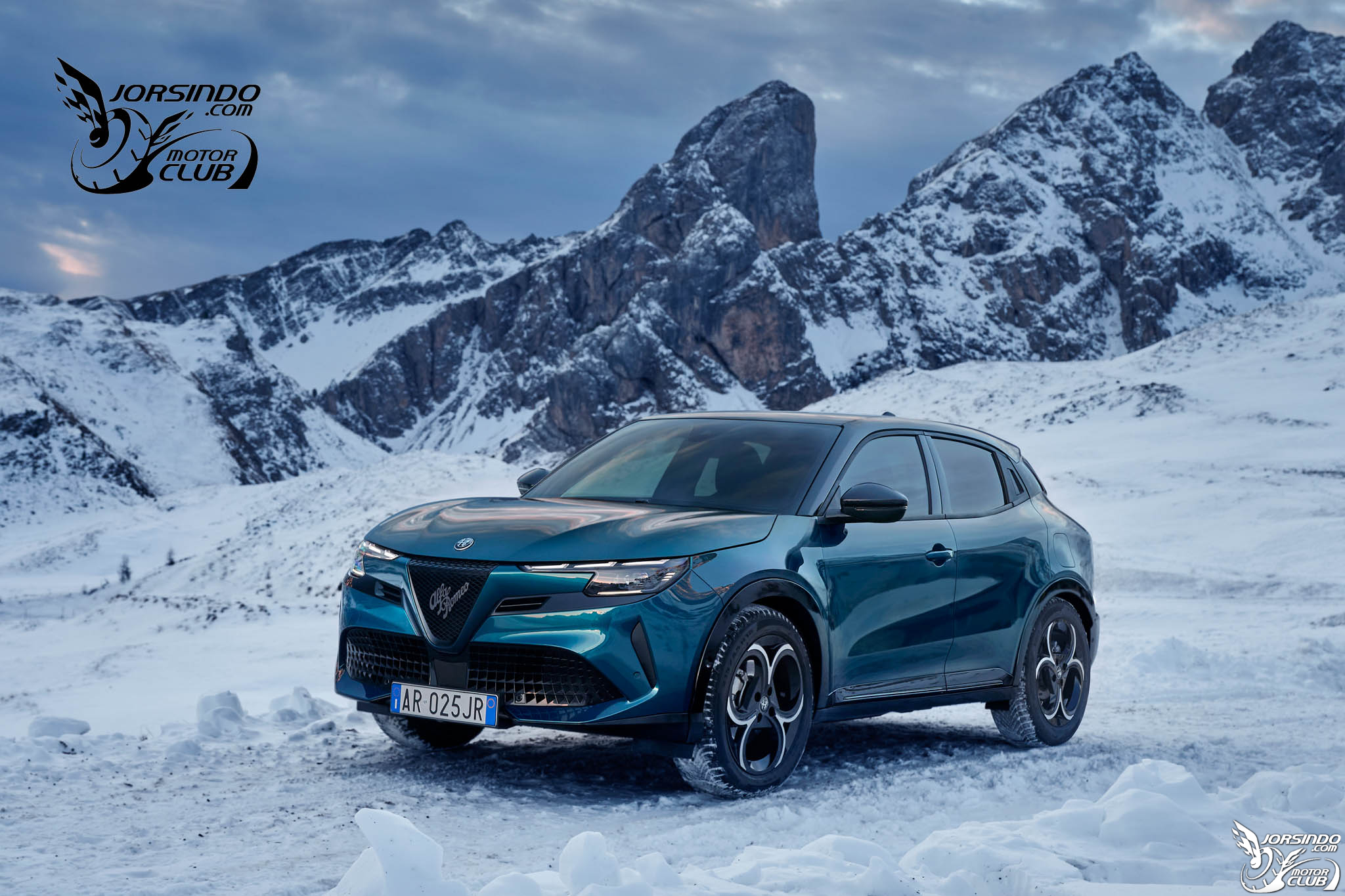 1.2升油電心臟、雙10.25吋螢幕！Alfa Romeo Junior Ibrida英國開賣6379|小老婆汽機車資訊網