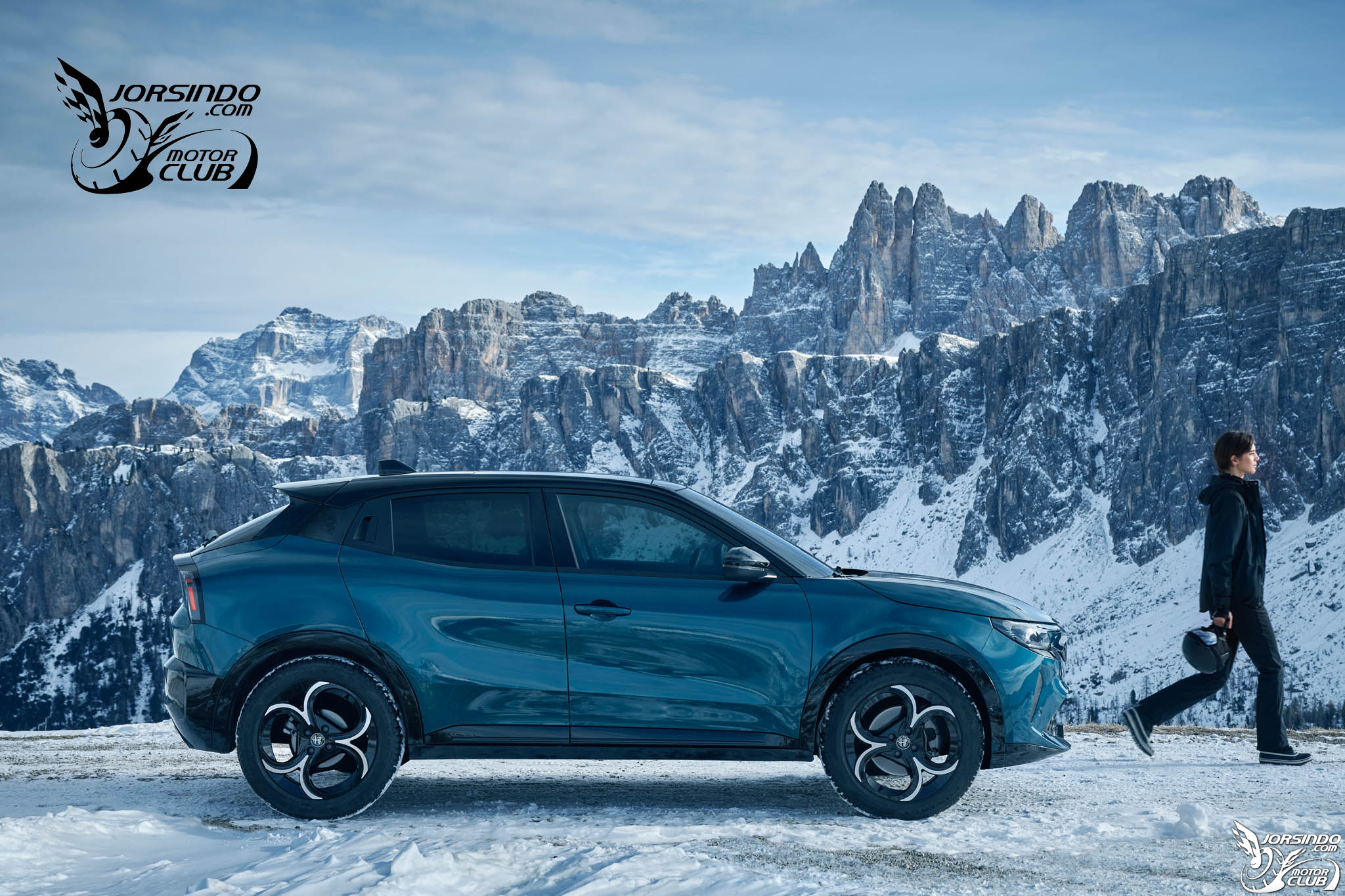 1.2升油電心臟、雙10.25吋螢幕！Alfa Romeo Junior Ibrida英國開賣3706|小老婆汽機車資訊網