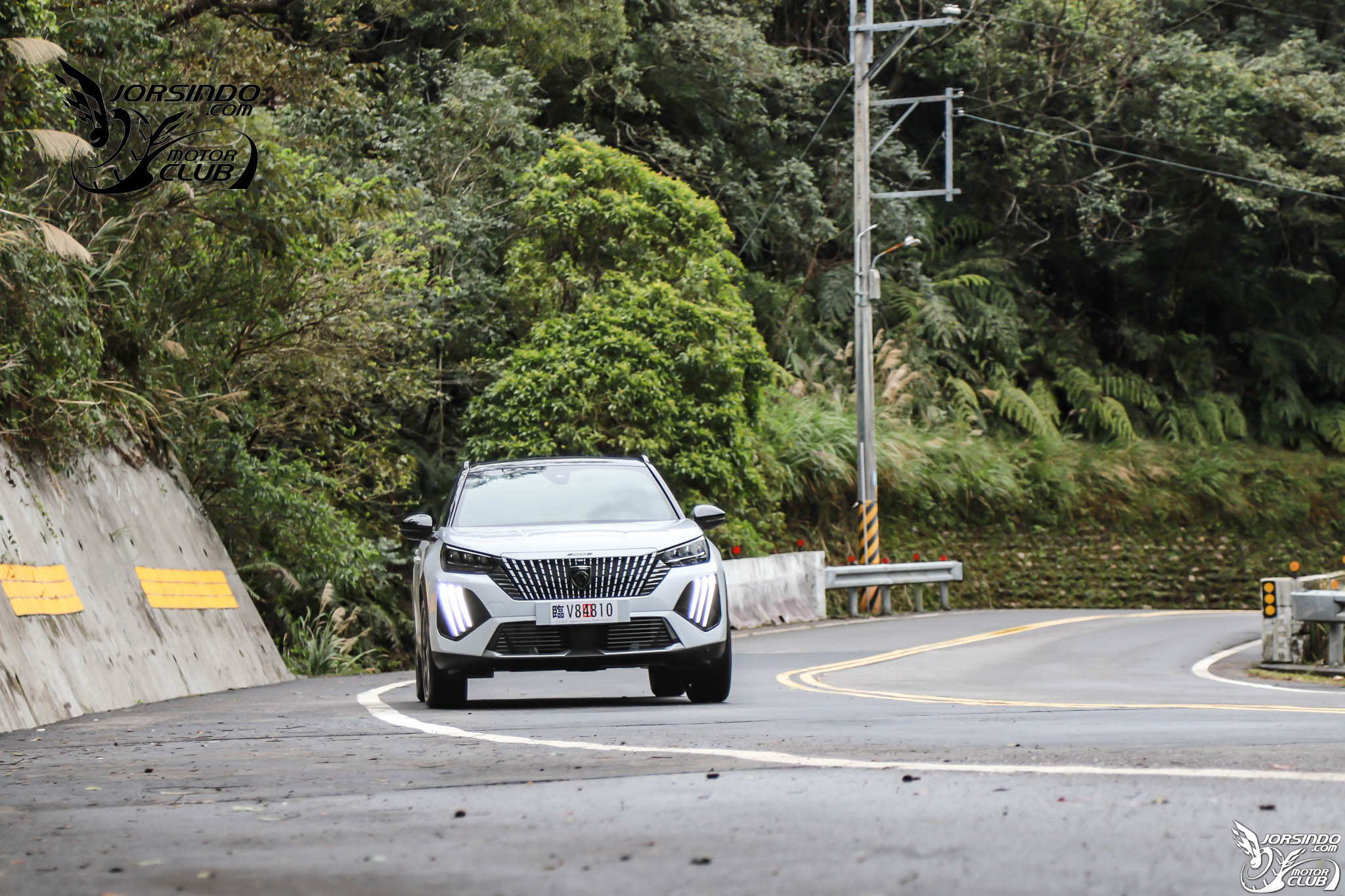 換心更討喜，媲美柴油車加速體感！Peugeot 2008 Hybrid試駕175|小老婆汽機車資訊網