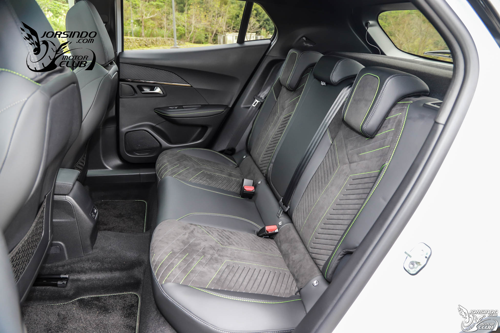 換心更討喜，媲美柴油車加速體感！Peugeot 2008 Hybrid試駕6679|小老婆汽機車資訊網