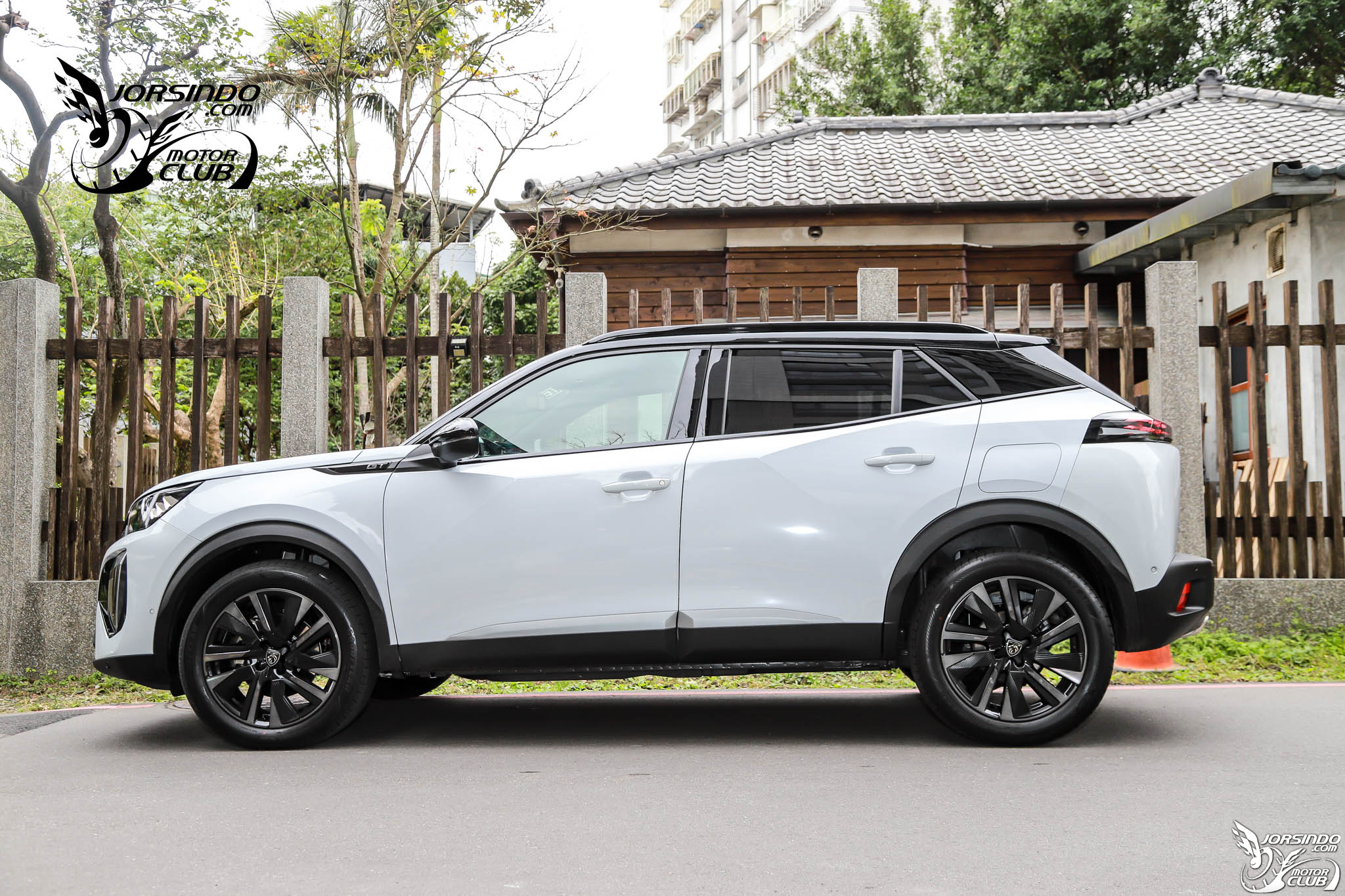 換心更討喜，媲美柴油車加速體感！Peugeot 2008 Hybrid試駕3686|小老婆汽機車資訊網