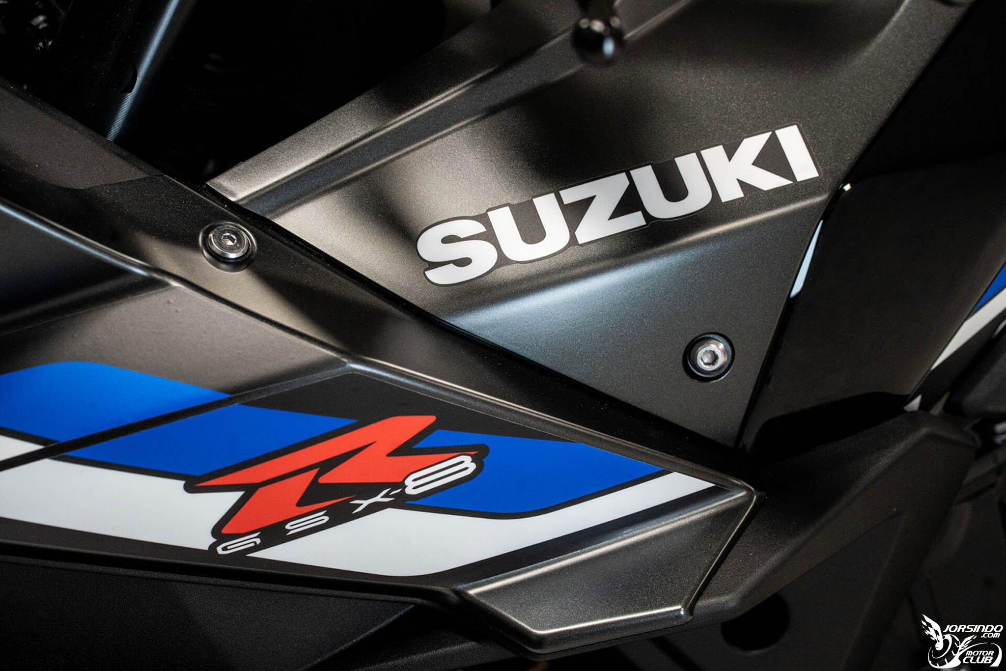 鈴菌快搶！限量 5 台 GSX-8R Champion 冠軍特仕版海外發表5636|小老婆汽機車資訊網