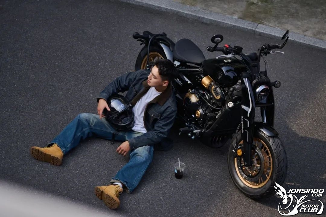 [大陆车讯]首发23,988元起！赛科龙RA600上市，中大排量巡航...3959|小老婆汽機車資訊網