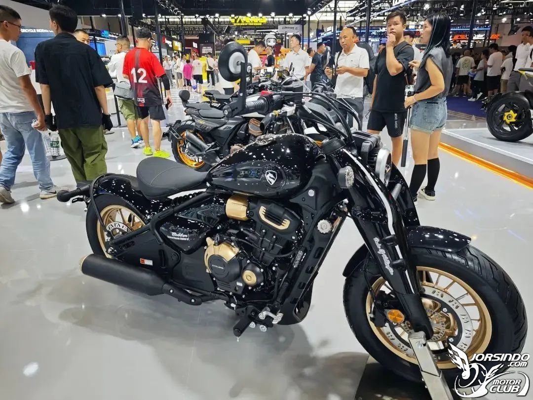 [大陆车讯]首发23,988元起！赛科龙RA600上市，中大排量巡航...8305|小老婆汽機車資訊網