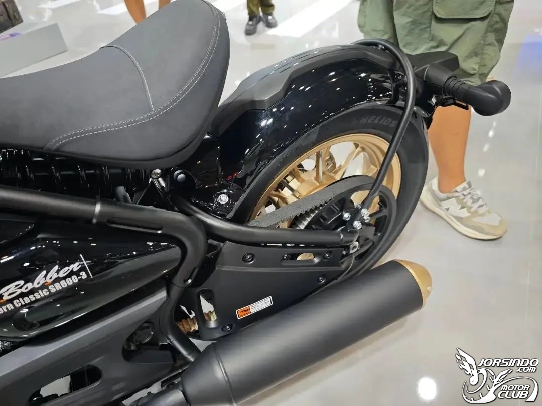 [大陆车讯]首发23,988元起！赛科龙RA600上市，中大排量巡航...1494|小老婆汽機車資訊網