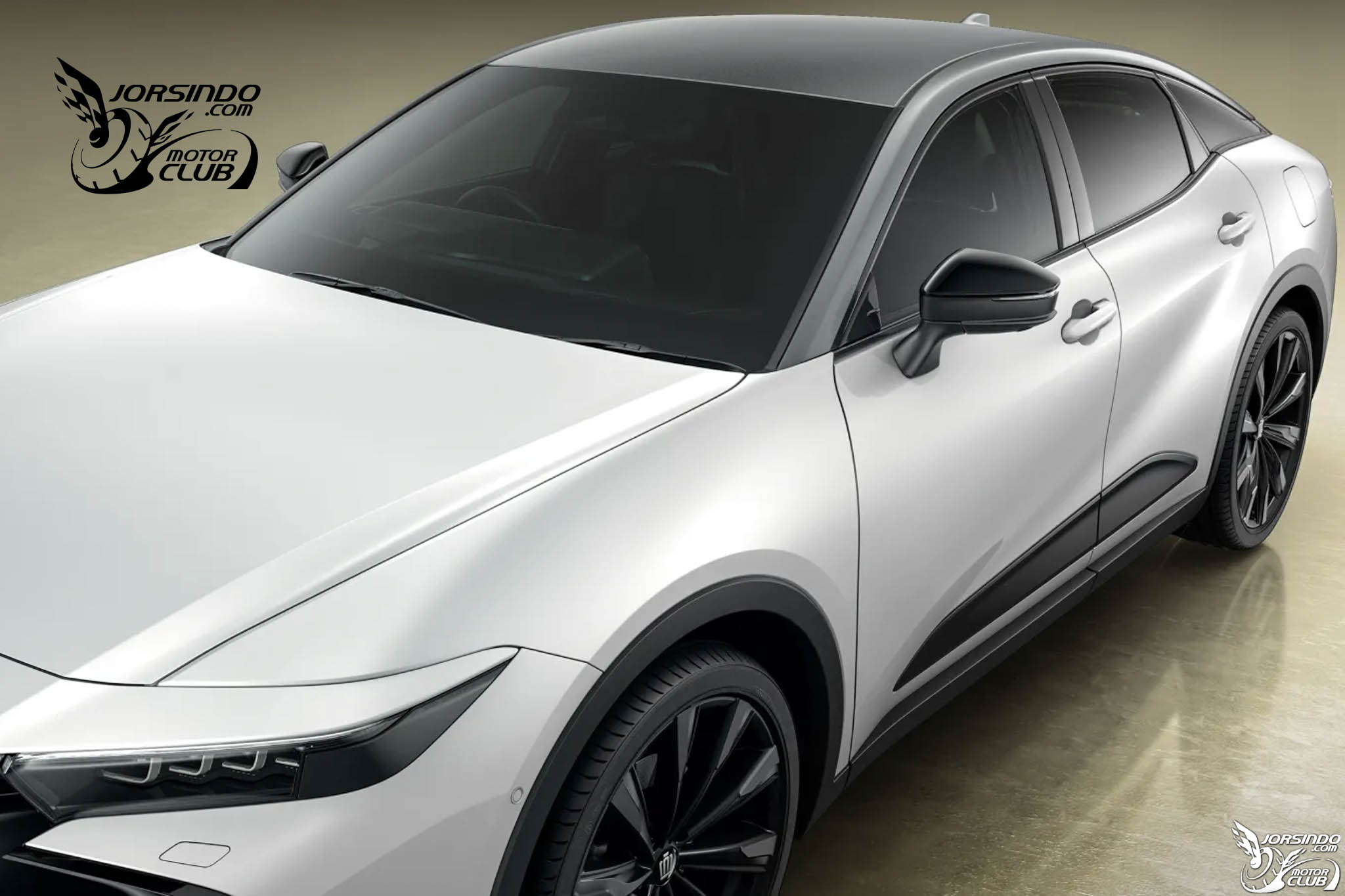 皇冠問世七十年！日本Toyota推Crown Crossover「THE 70th」特仕版7409|小老婆汽機車資訊網