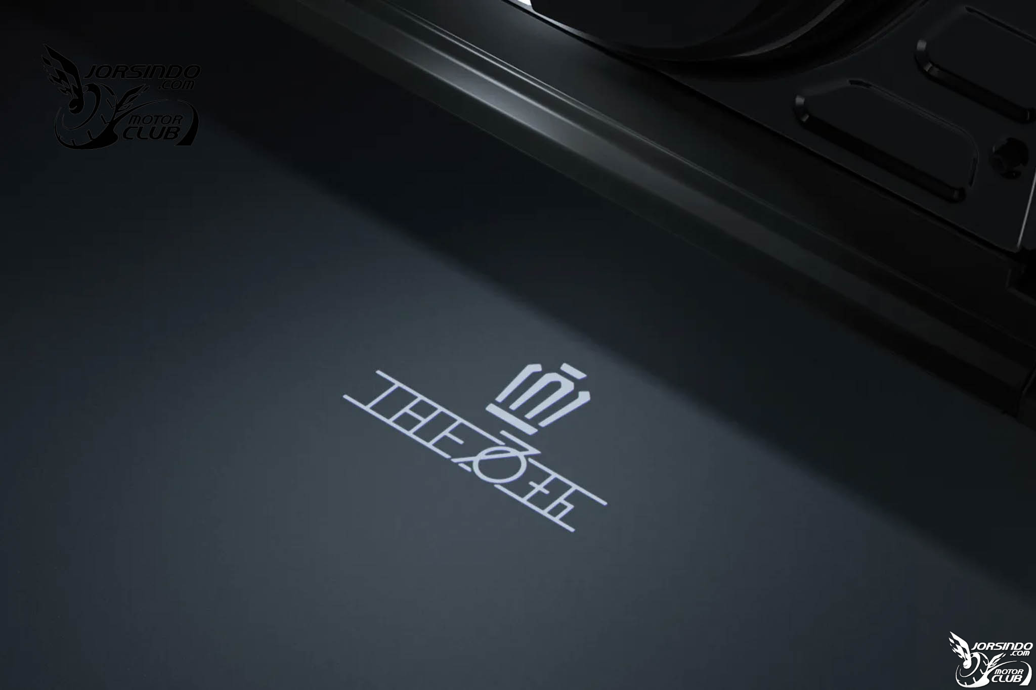 皇冠問世七十年！日本Toyota推Crown Crossover「THE 70th」特仕版9820|小老婆汽機車資訊網