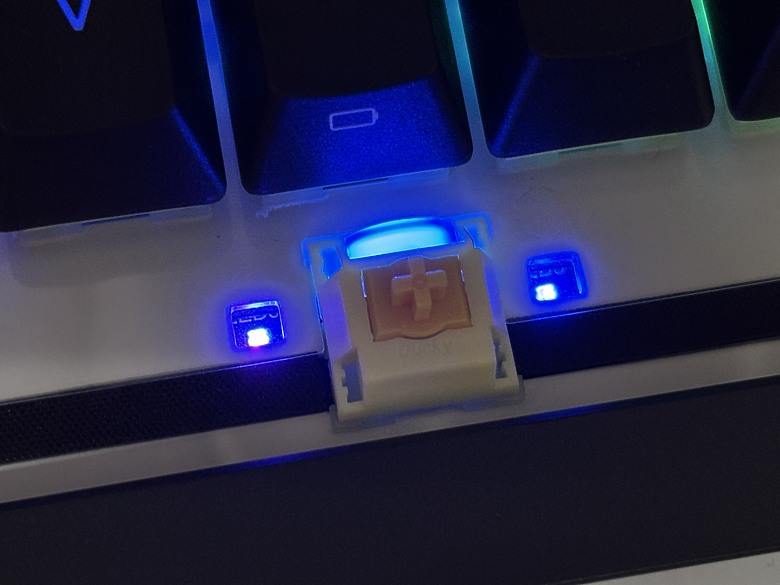 「電感軸能取代磁軸嗎？」Ducky One X Mini 三模無線機械式電...5488|小老婆汽機車資訊網