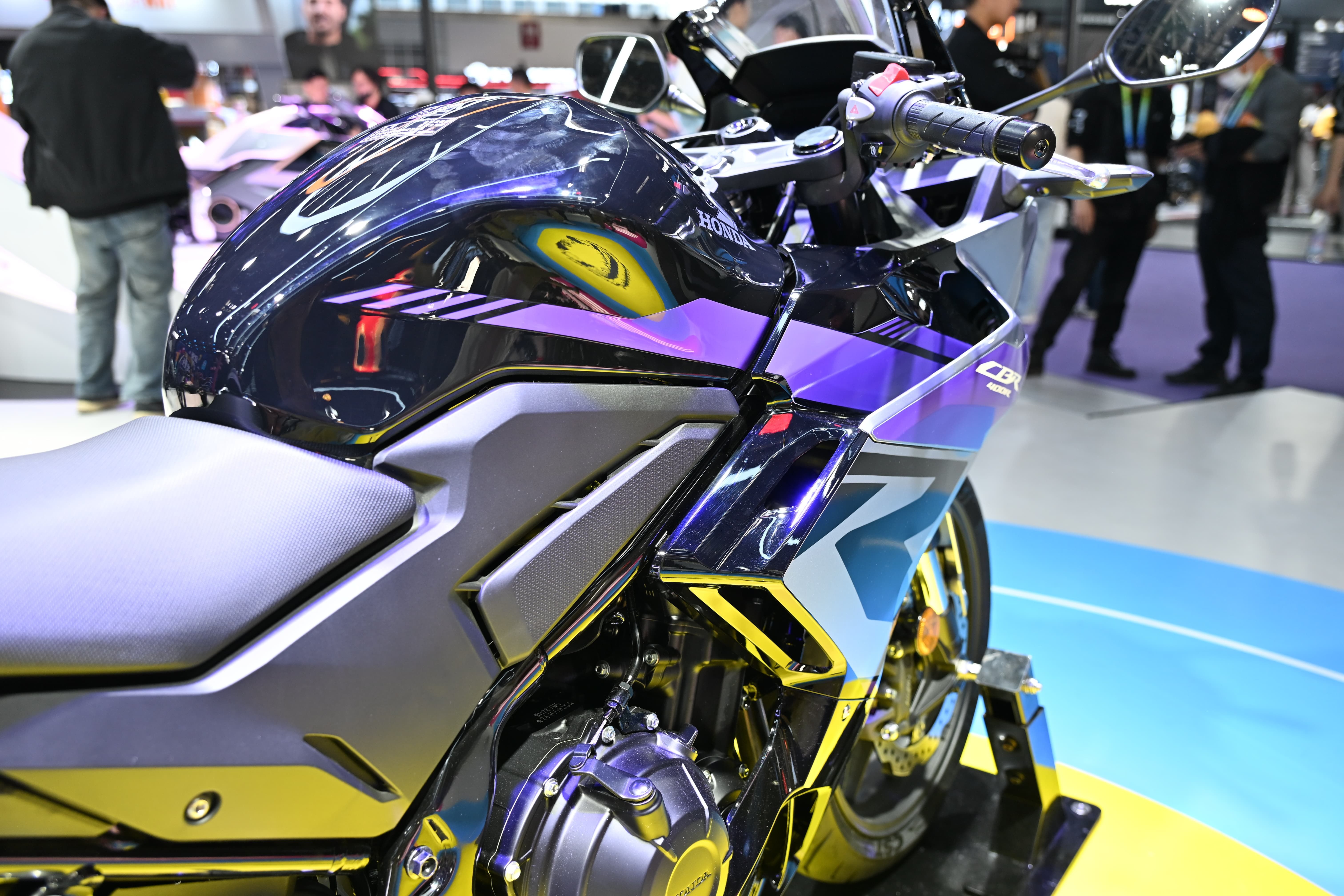 [北京摩展]新款HONDA CBR400R 全球首发，这配色是有多亮眼2554|小老婆汽機車資訊網