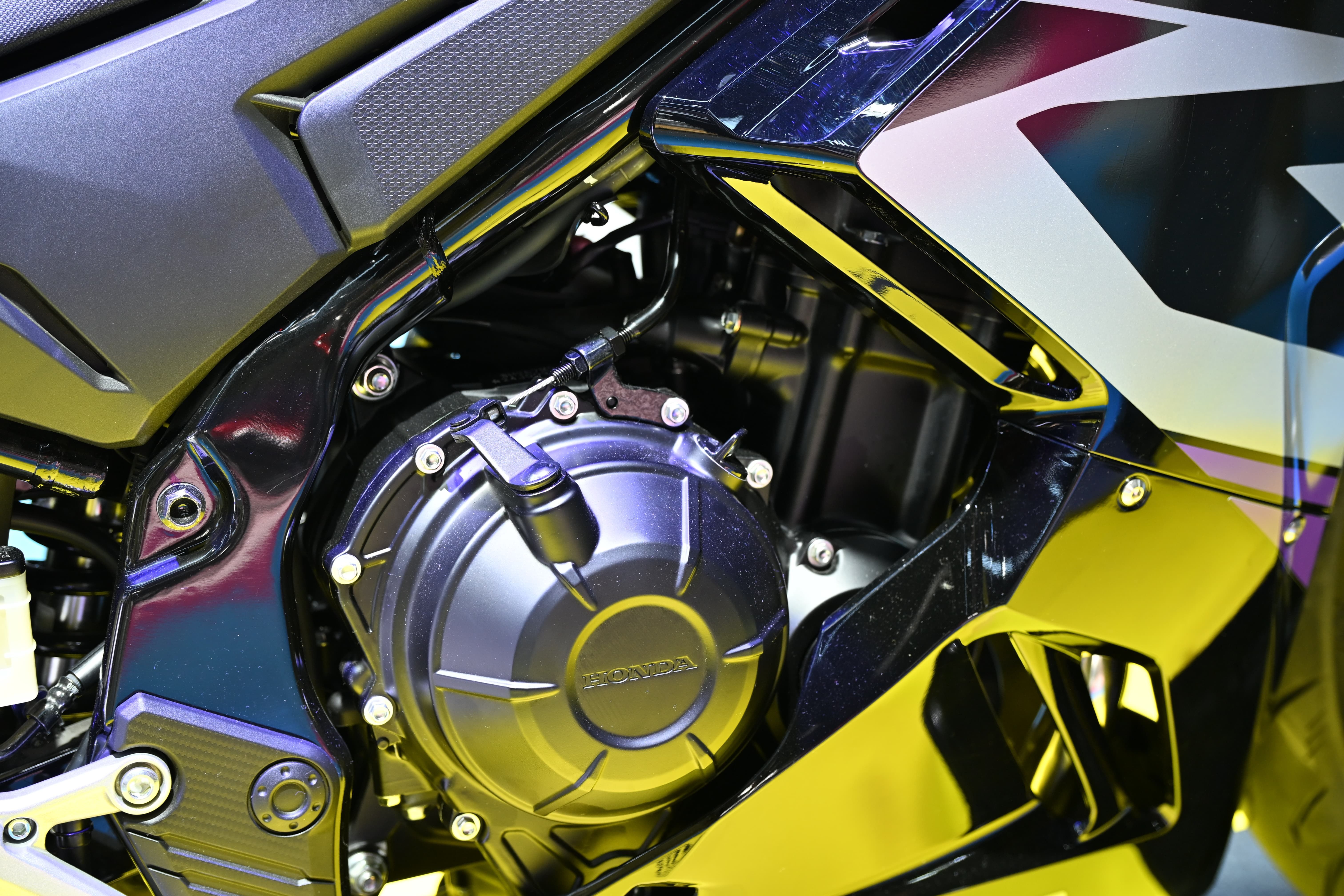 [北京摩展]新款HONDA CBR400R 全球首发，这配色是有多亮眼8872|小老婆汽機車資訊網