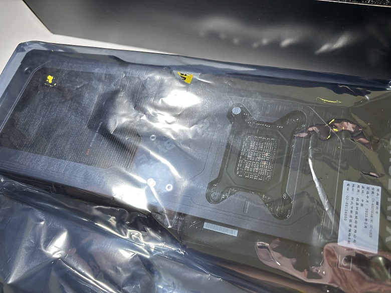 「只靠幀生成的 RTX 4070 Super Plus Max」技嘉 RTX 5070 Gaming OC 12G655|小老婆汽機車資訊網