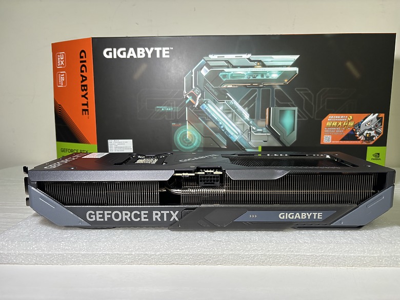「只靠幀生成的 RTX 4070 Super Plus Max」技嘉 RTX 5070 Gaming OC 12G1231|小老婆汽機車資訊網