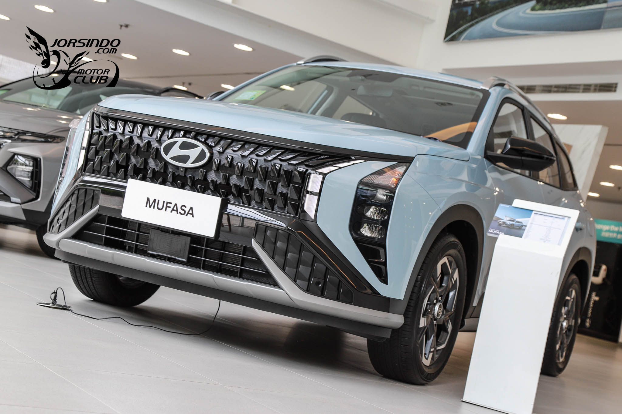 同級唯一副駕駛座前傾+倒車投影！Hyundai Mufasa展間直擊8689|小老婆汽機車資訊網