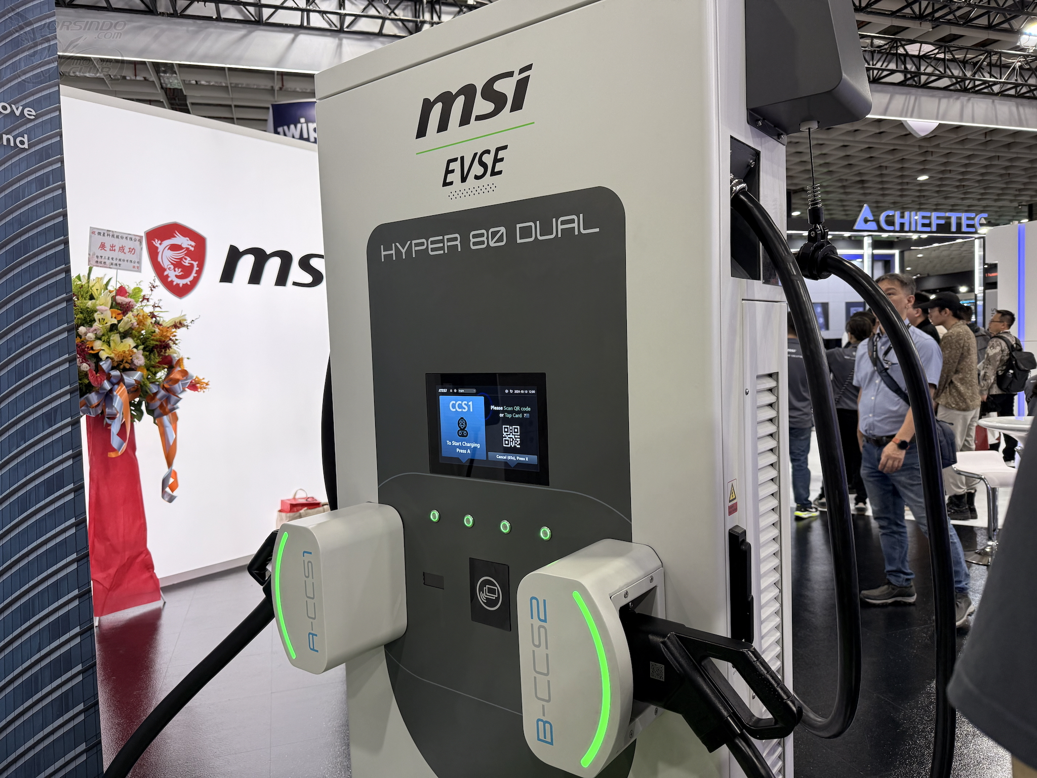 MSI將AI用在最新QD-OLED顯示器，最新車聯新品進化登台7929|小老婆汽機車資訊網