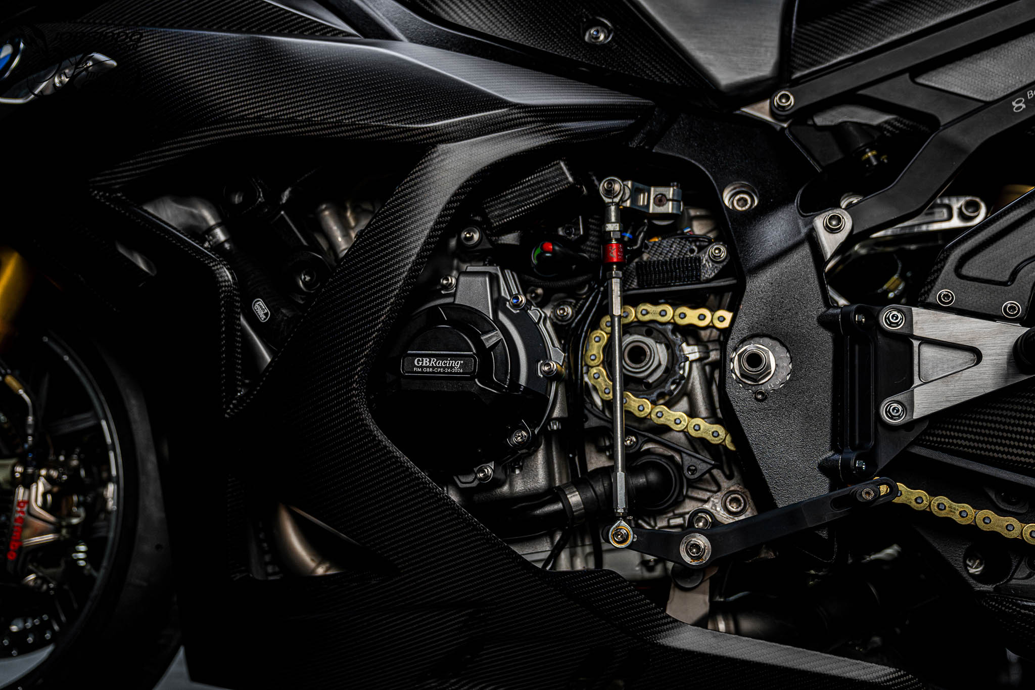 突破 230 匹！BMW Motorrad Concept RR 德意志兇器登場9713|小老婆汽機車資訊網
