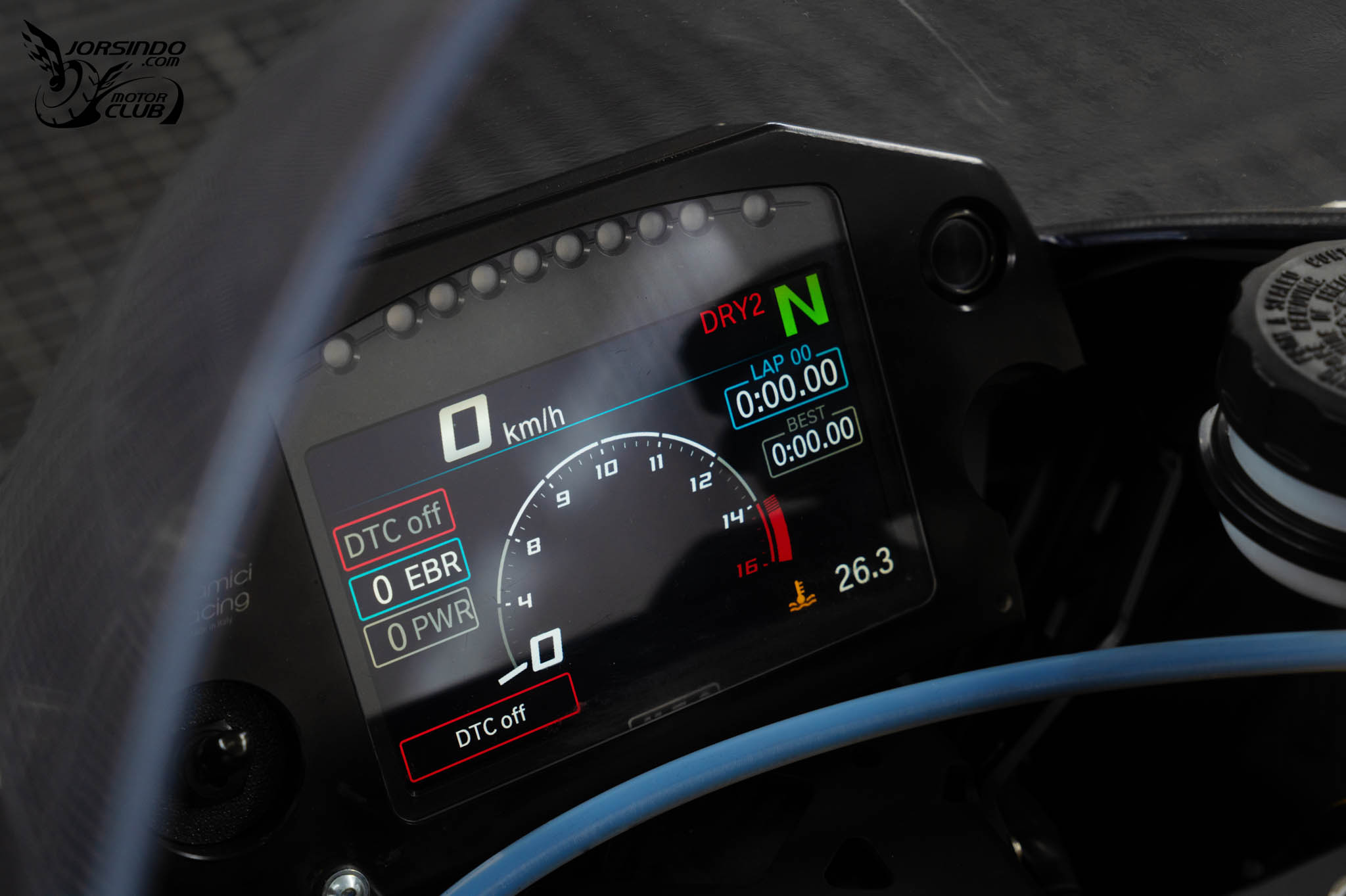 突破 230 匹！BMW Motorrad Concept RR 德意志兇器登場3391|小老婆汽機車資訊網