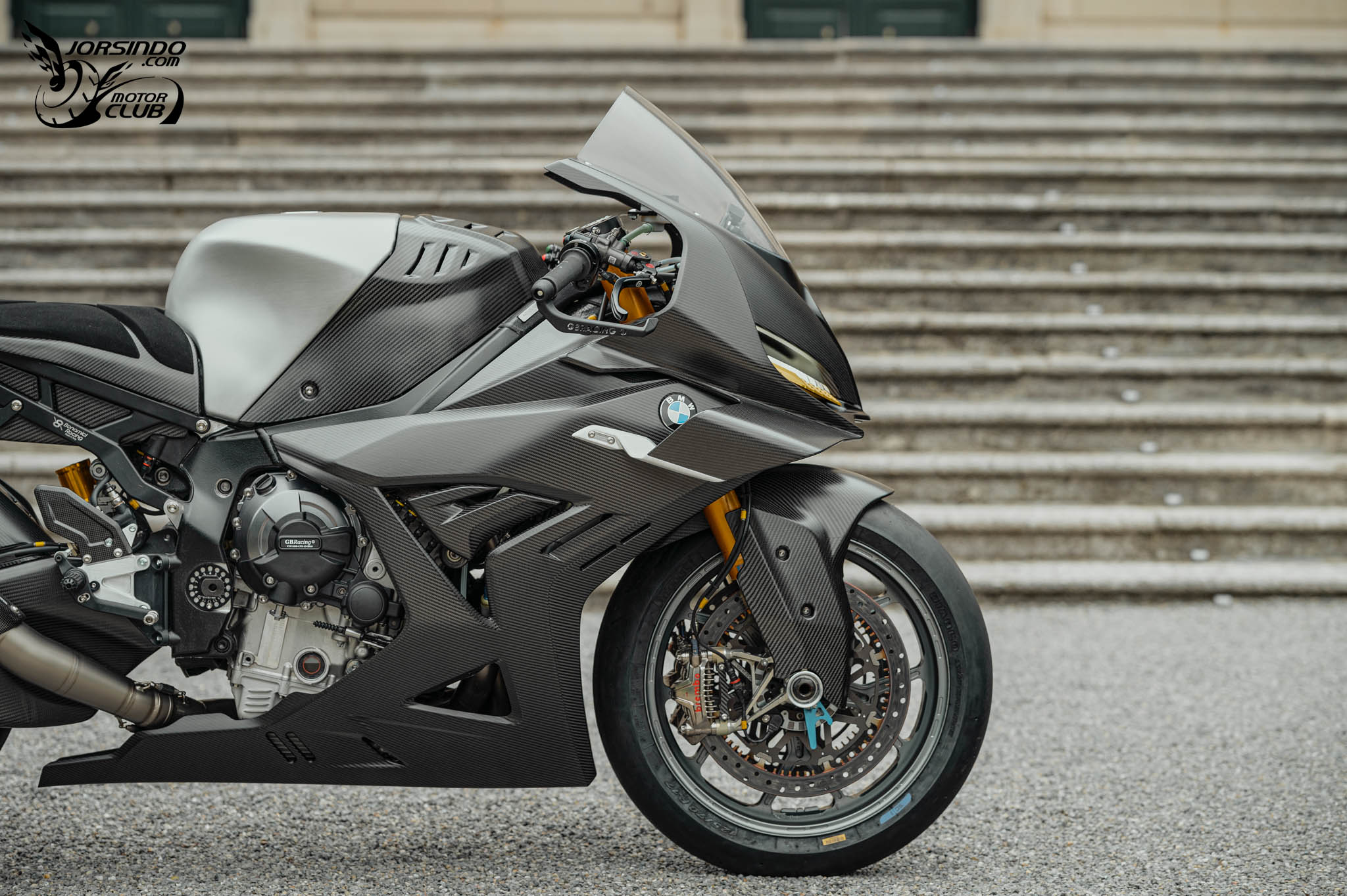 突破 230 匹！BMW Motorrad Concept RR 德意志兇器登場9736|小老婆汽機車資訊網