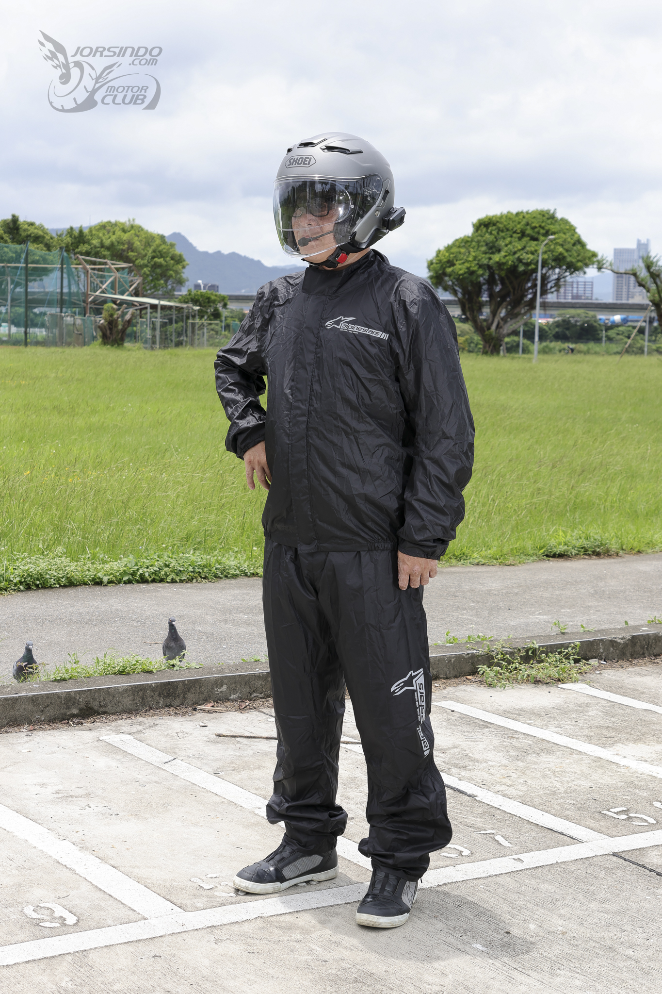 2025 十大兩件式雨衣推薦！讓你一身乾爽面對潮濕雨季8461|小老婆汽機車資訊網
