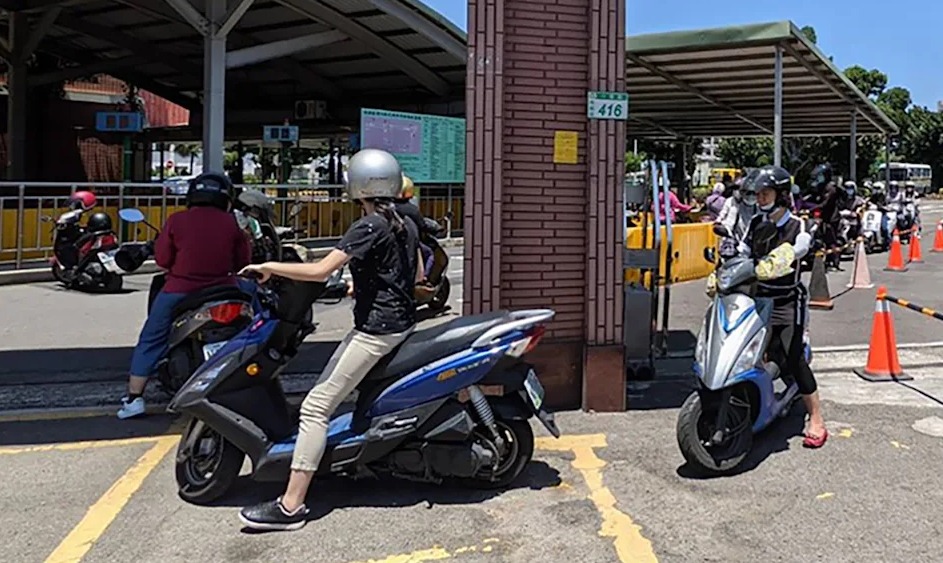 [轉貼]汽機車考照 筆試取消是非題、選擇題加嚴 明年上路205|小老婆汽機車資訊網