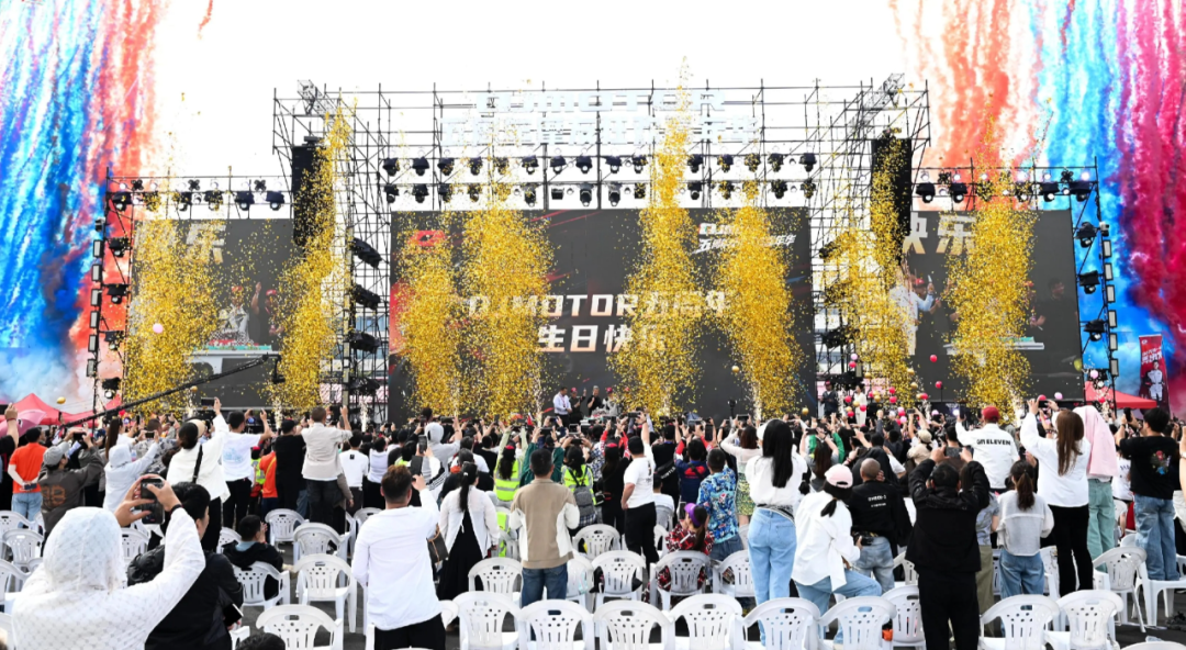 [大陆车讯] 34,999元！追600RS直指675NK，四缸101匹+马祖奇+布...726|小老婆汽機車資訊網