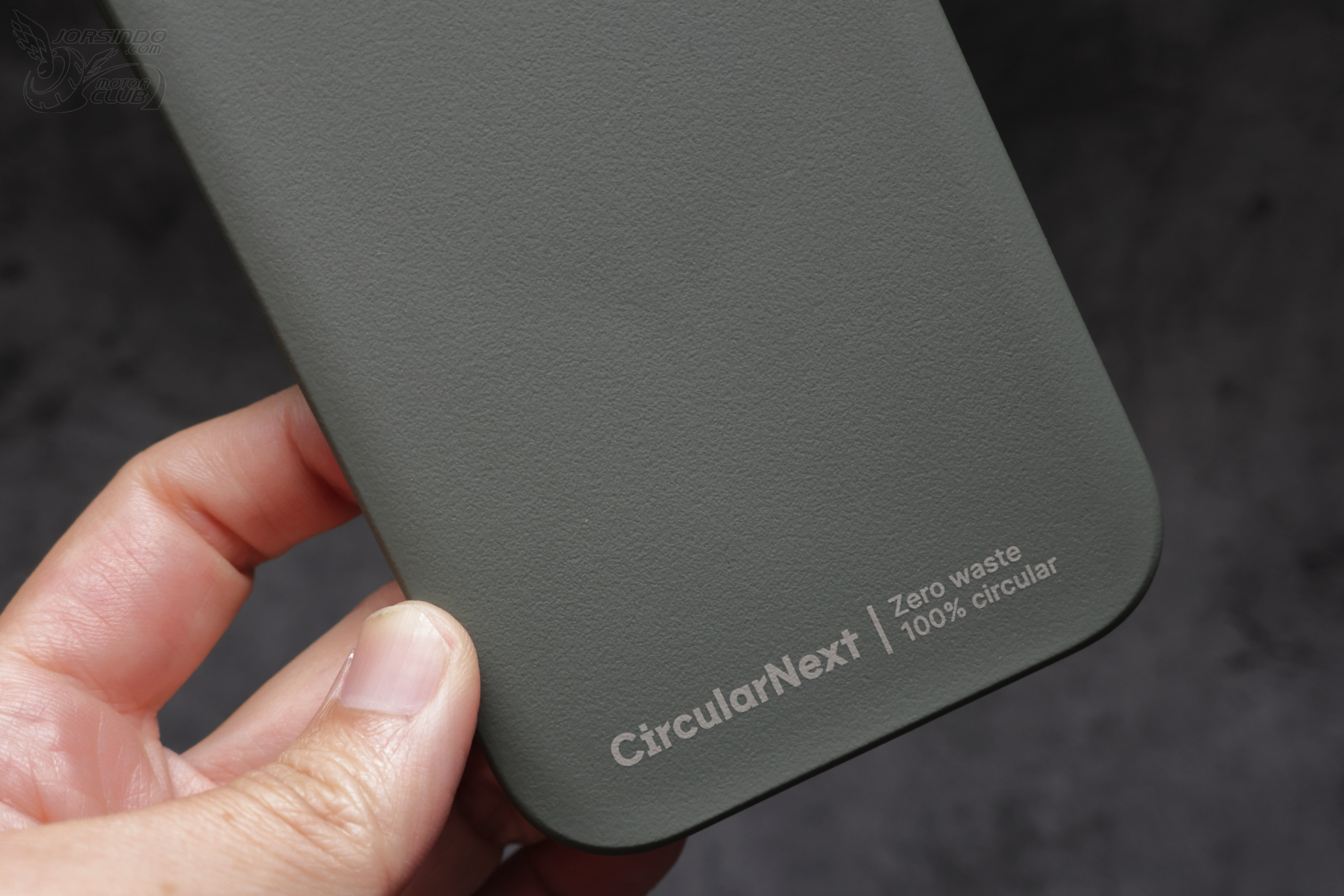 名為永續的進化，犀牛盾 CircularNext 100% 循環再生手機殼開箱6827|小老婆汽機車資訊網
