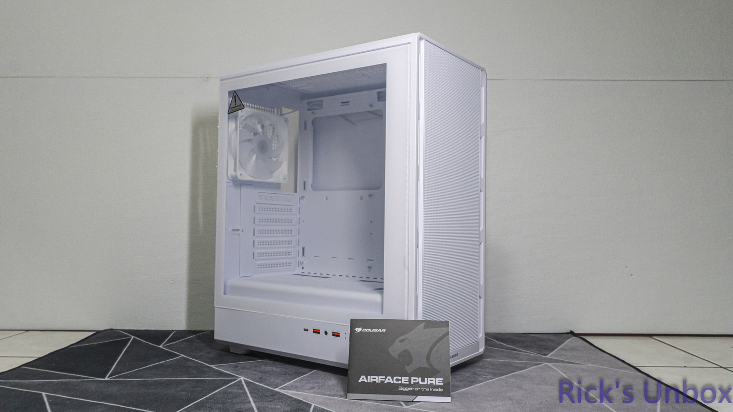 【開箱】緊湊ATX平價機殼 | COUGAR AIRFACE PURE PRO WHITE4669|小老婆汽機車資訊網