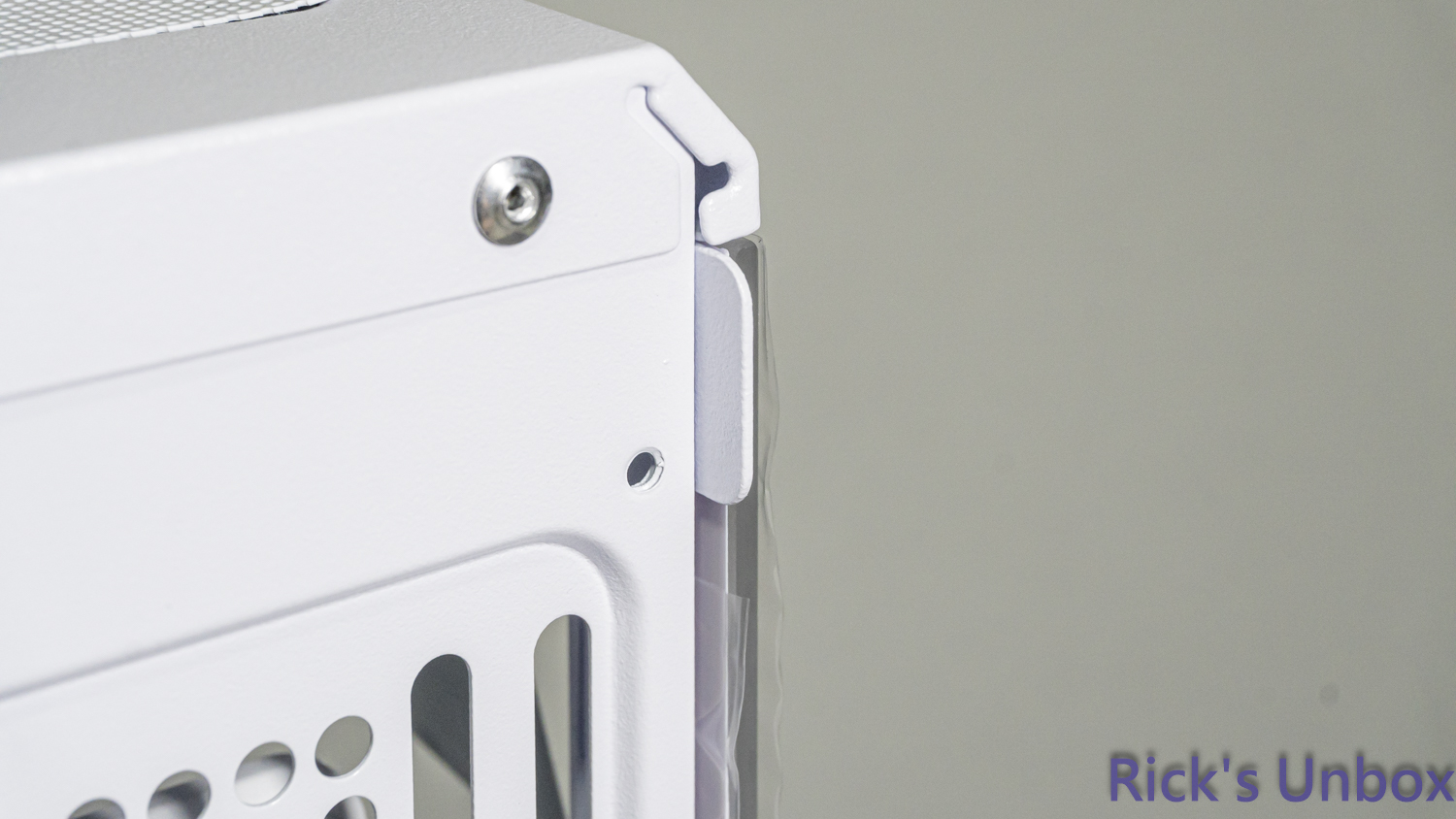 【開箱】緊湊ATX平價機殼 | COUGAR AIRFACE PURE PRO WHITE8559|小老婆汽機車資訊網