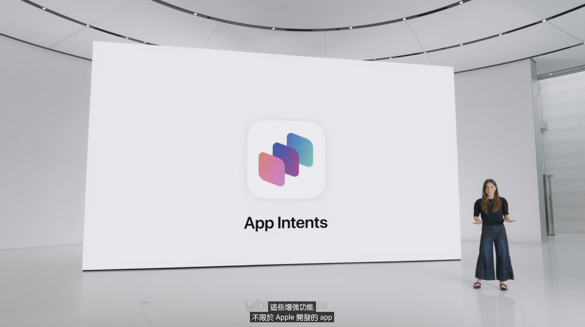 Apple 隱藏 AI 絕殺很快登場？但 OLED 款 MBP 卻可能得等到 2027...454|小老婆汽機車資訊網
