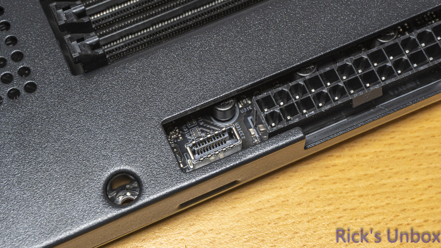 【開箱】NZXT信仰主機 | NZXT GAMING PC4173|小老婆汽機車資訊網
