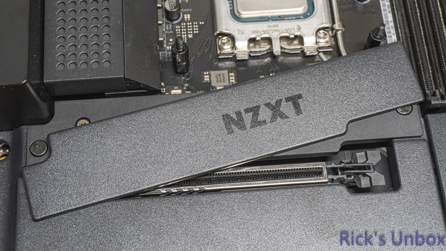 【開箱】NZXT信仰主機 | NZXT GAMING PC7868|小老婆汽機車資訊網