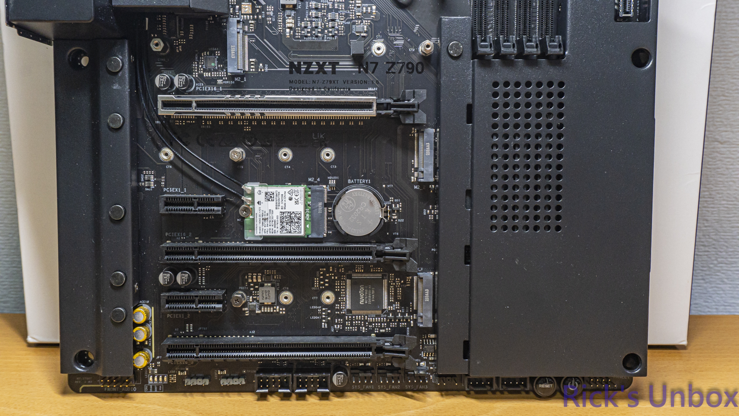 【開箱】NZXT信仰主機 | NZXT GAMING PC3658|小老婆汽機車資訊網