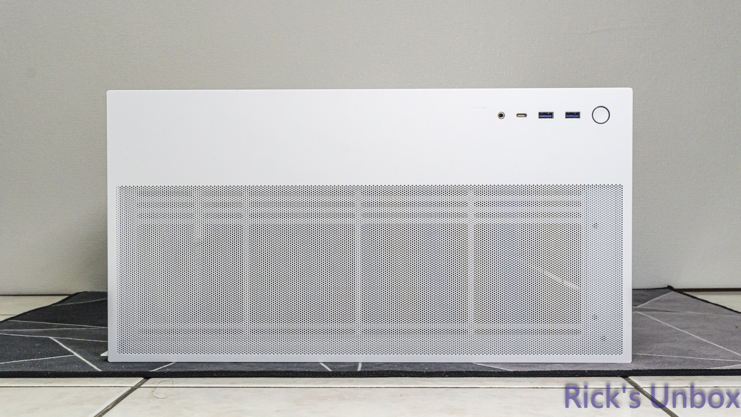 【開箱】NZXT信仰主機 | NZXT GAMING PC8354|小老婆汽機車資訊網