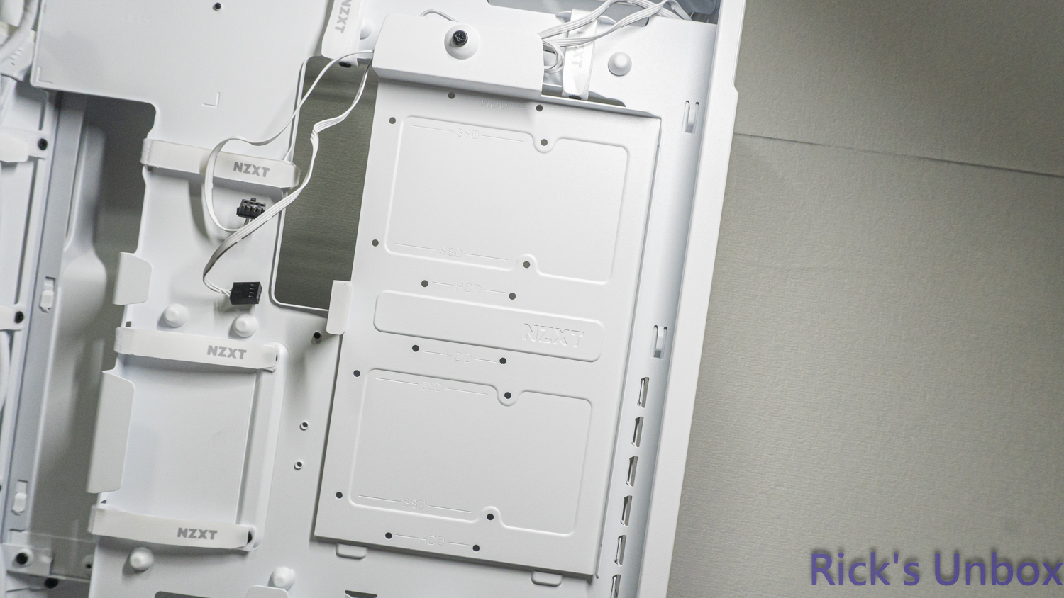 【開箱】NZXT信仰主機 | NZXT GAMING PC8176|小老婆汽機車資訊網