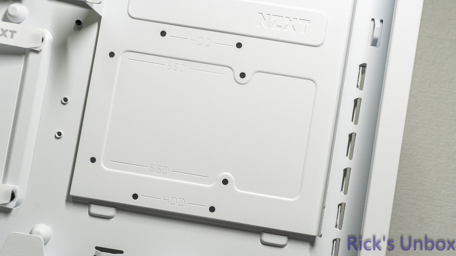 【開箱】NZXT信仰主機 | NZXT GAMING PC6775|小老婆汽機車資訊網