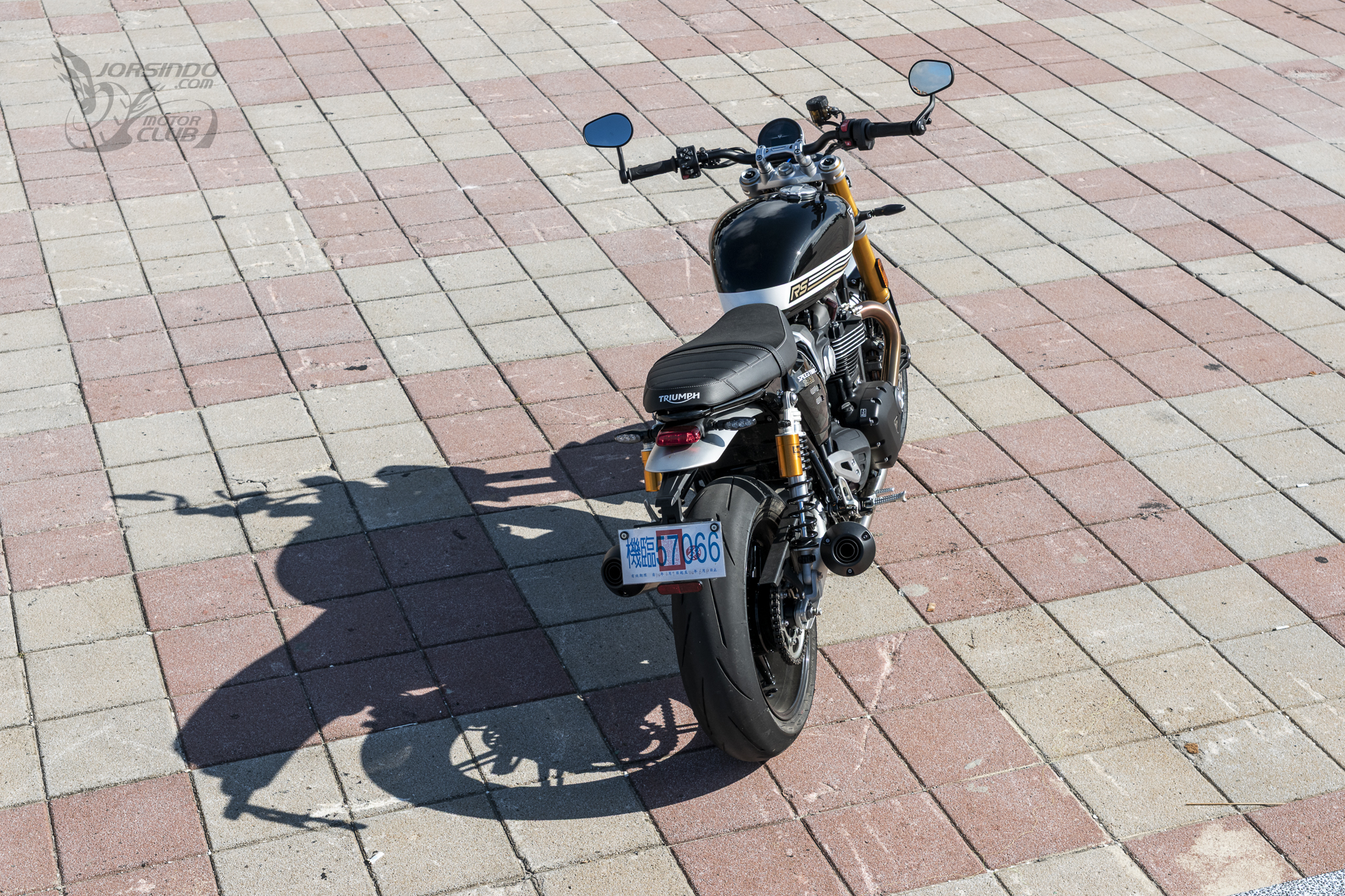 [試乘] 英倫暴徒？歷代最強 Triumph Speed Twin 1200 RS2364|triumph,classic小老婆汽機車資訊網