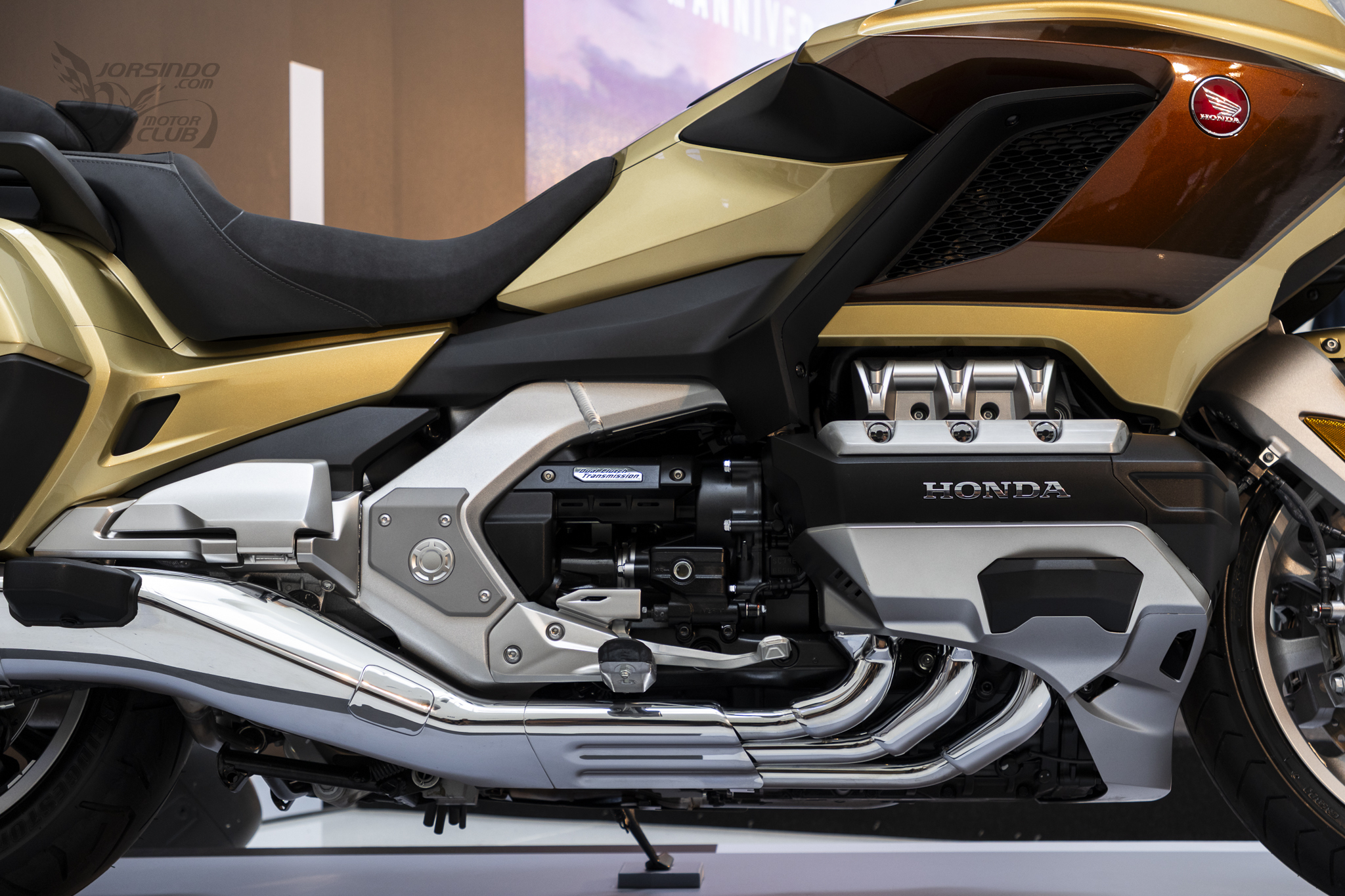 110.8 萬起！50週年紀念版 Honda GOLDWING 發表！8730|honda,goldwing小老婆汽機車資訊網