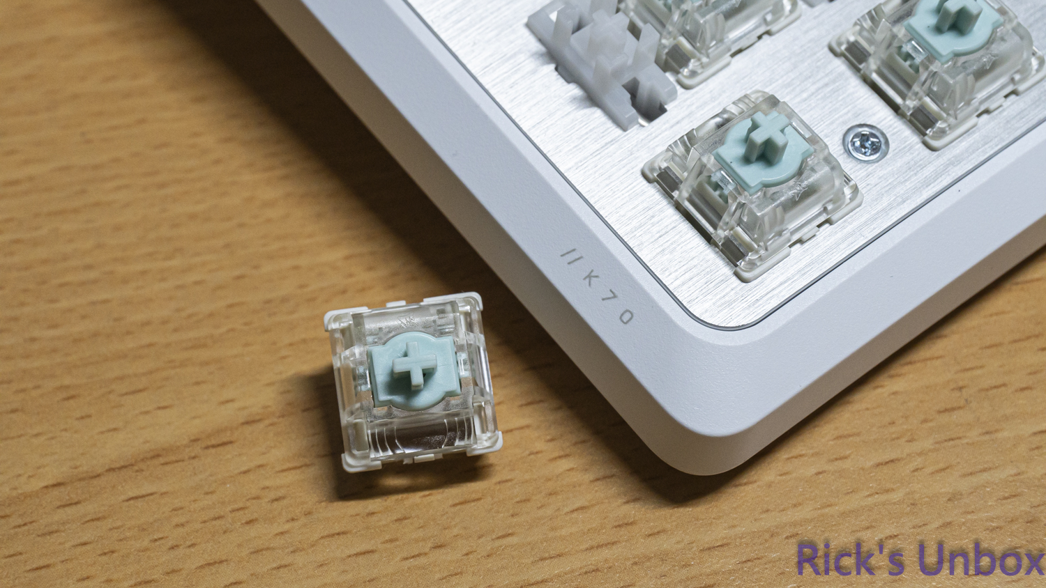 【開箱】海盜船新設計語言80%磁軸鍵盤 | CORSAIR K70 PRO TKL WHITE2878|小老婆汽機車資訊網