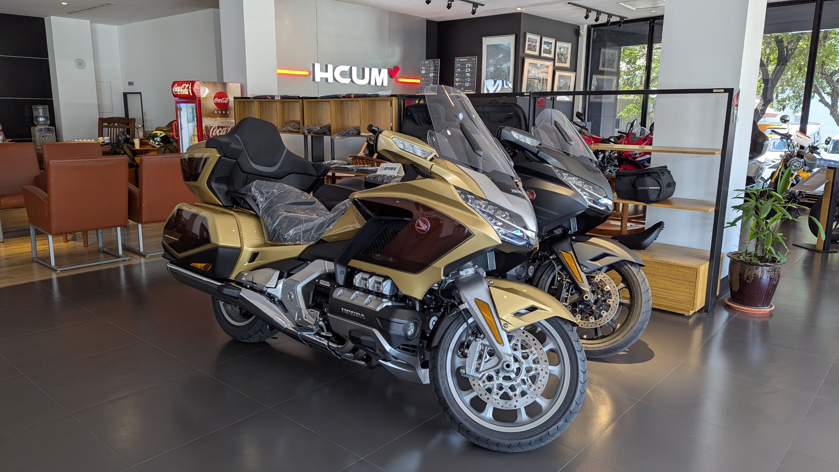 2025 GOLDWING 50週年紀念版全台首發 ( 7/9更新~專屬紀念品開箱)9516|小老婆汽機車資訊網