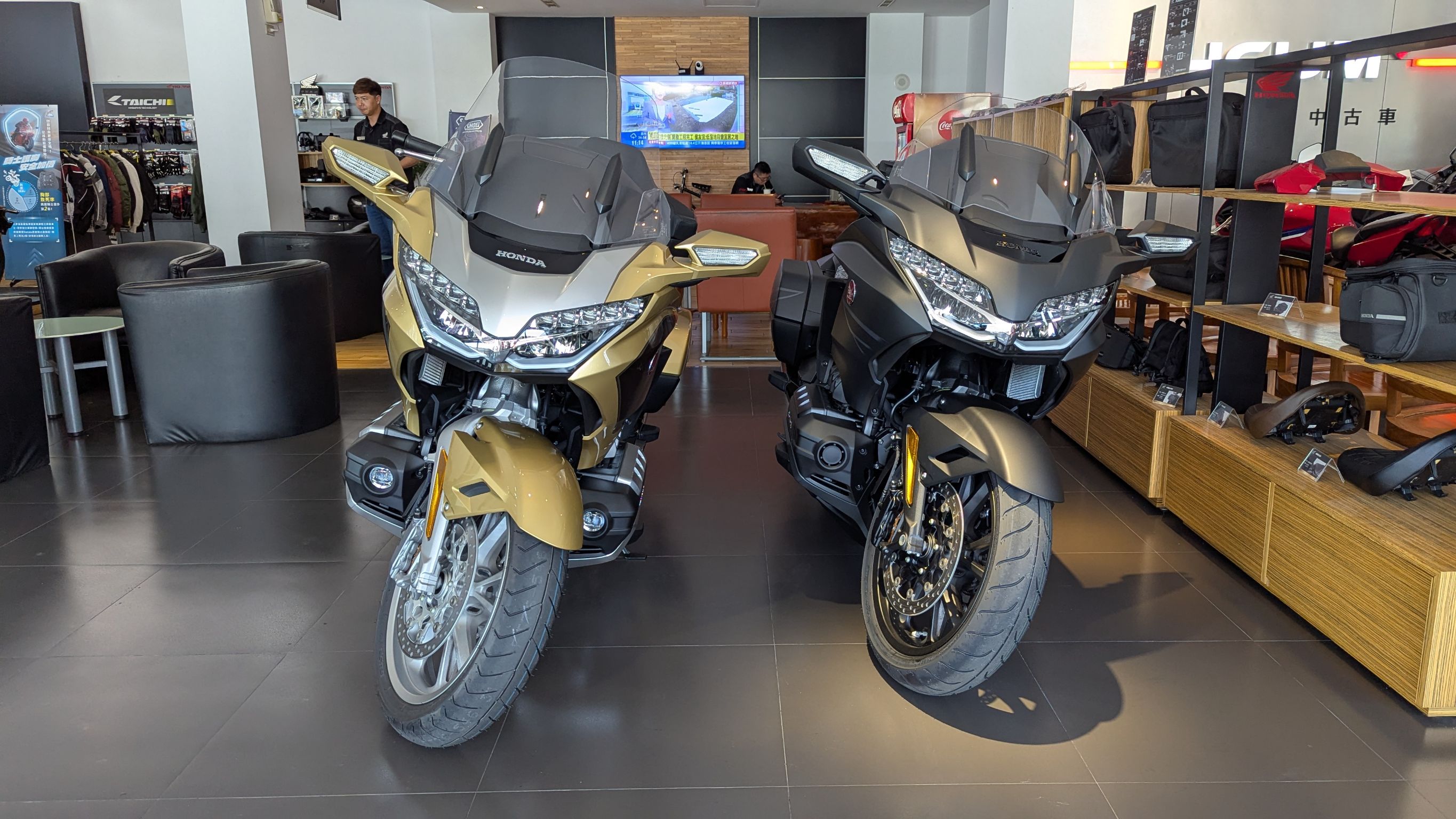 2025 GOLDWING 50週年紀念版全台首發 ( 7/9更新~專屬紀念品開箱)1872|小老婆汽機車資訊網