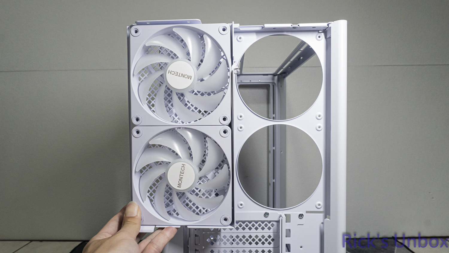 【開箱】可上下顛倒展示的機殼 | MONTECH HS01 PRO WHITE7133|小老婆汽機車資訊網