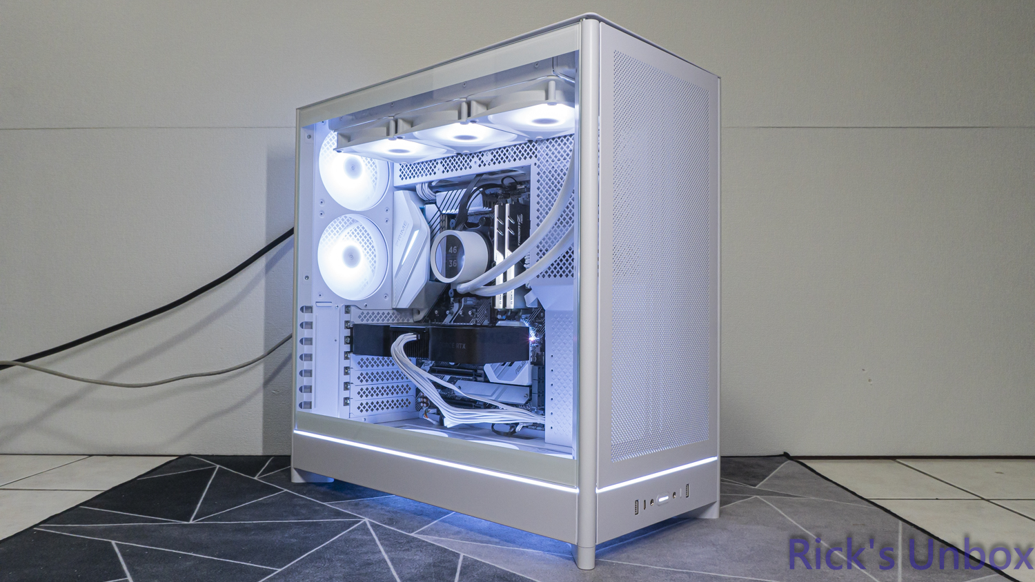 【開箱】可上下顛倒展示的機殼 | MONTECH HS01 PRO WHITE6838|小老婆汽機車資訊網