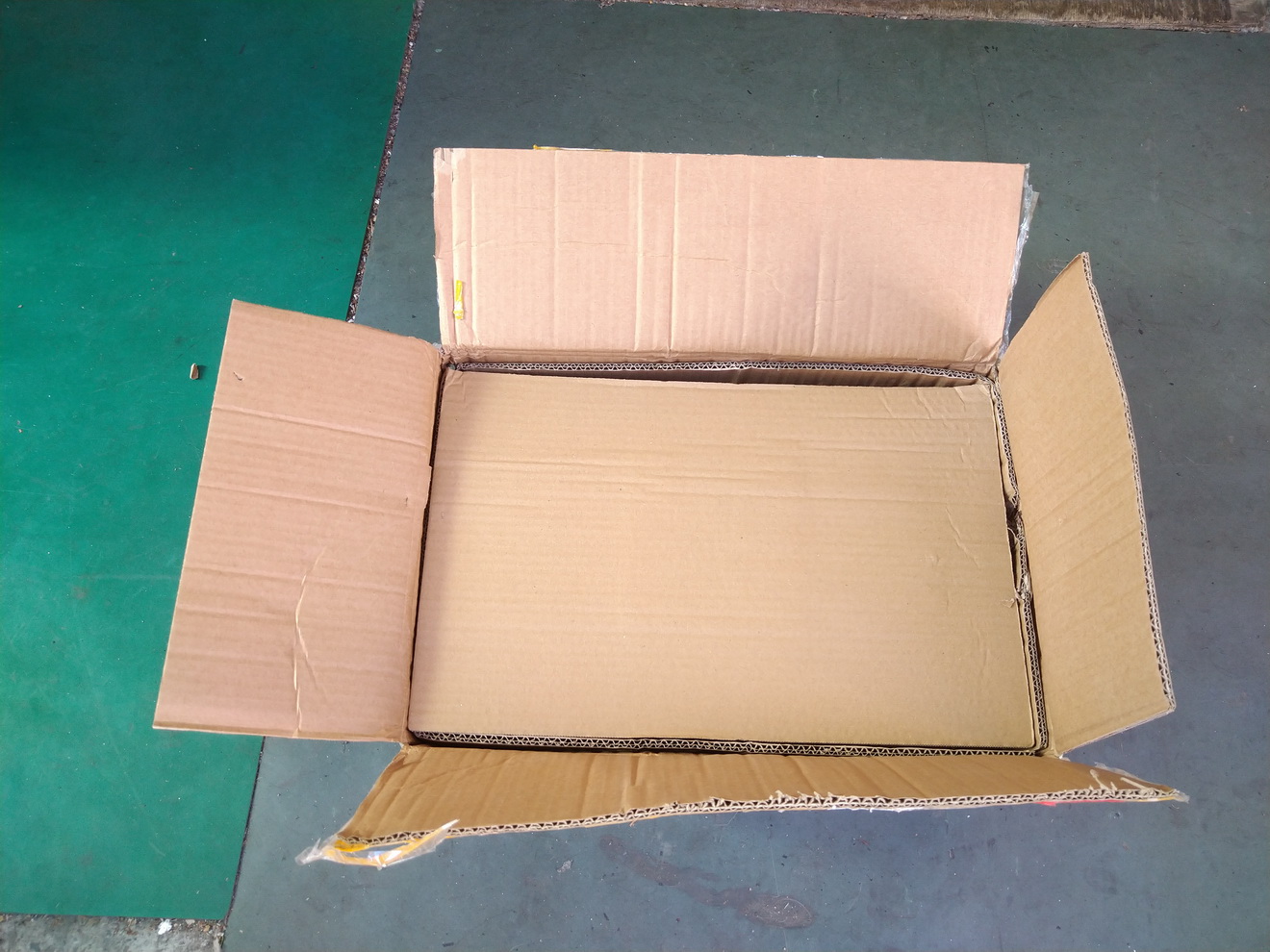 開箱新買的駐車架及手動升降台，讓修車更便利6830|小老婆汽機車資訊網