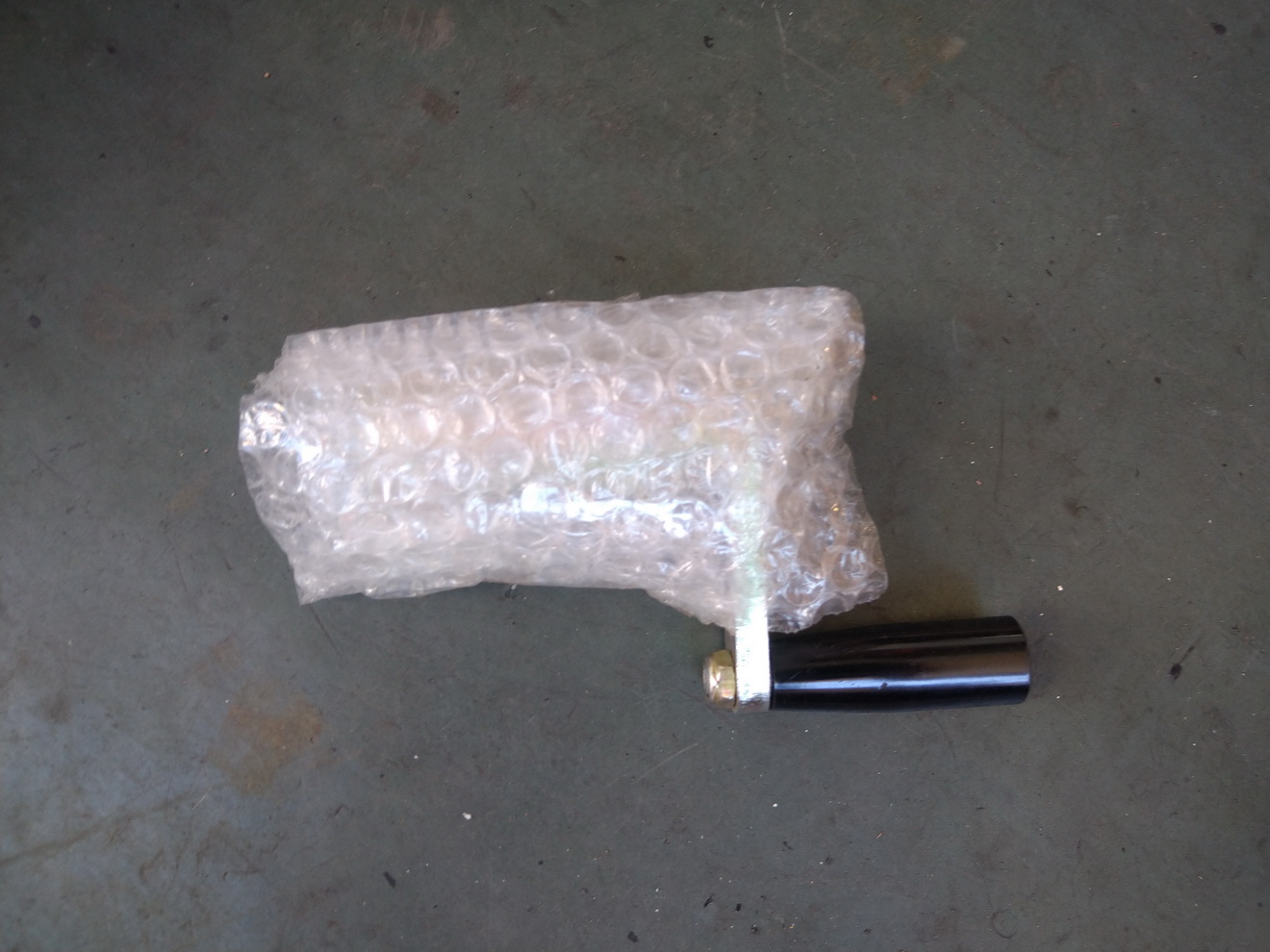 開箱新買的駐車架及手動升降台，讓修車更便利997|小老婆汽機車資訊網